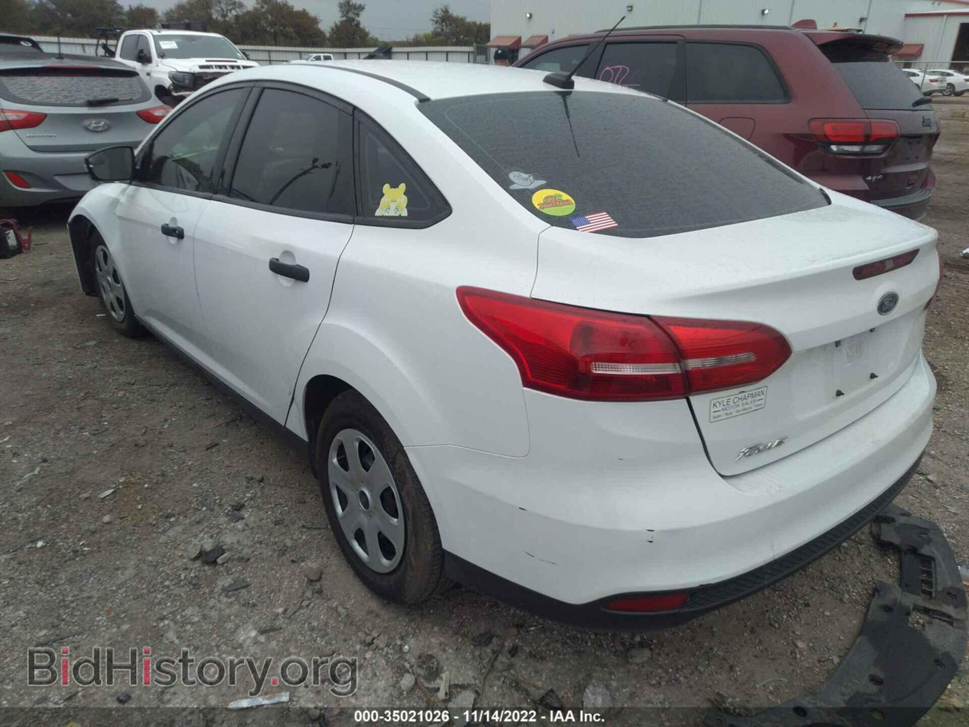 2017 FORD FOCUS - VIN: 1FADP3E22HL244354 - Фото 3