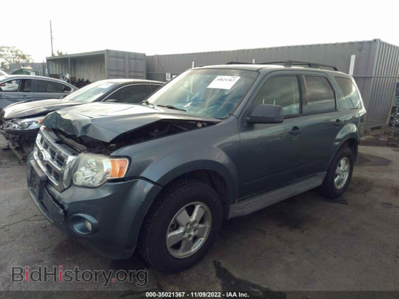 2010 Ford ESCAPE (VIN 1FMCU0D73AKA94014) — photo 2 of 12