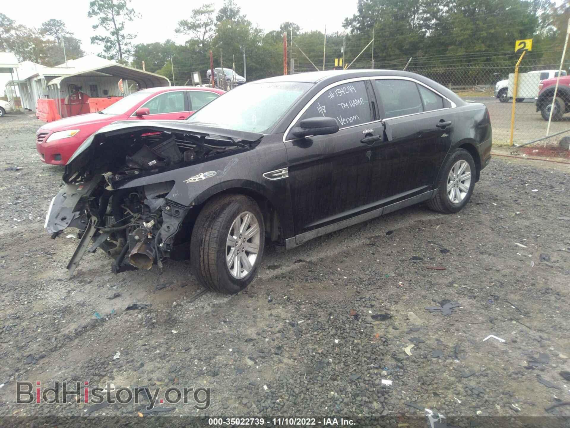 2011 FORD TAURUS - VIN: 1FAHP2DW4BG134244 - Photo 2