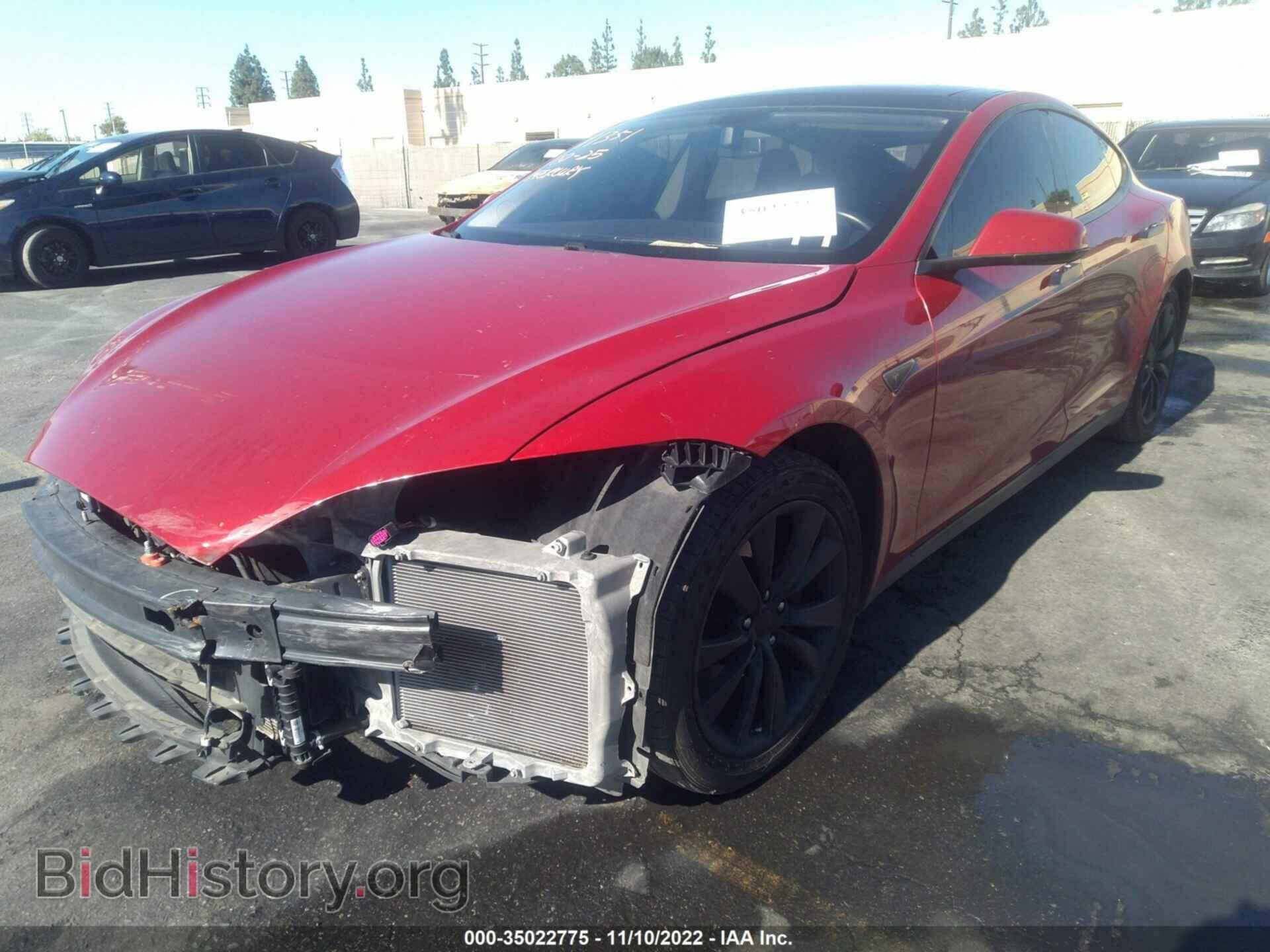 2014 TESLA MODEL S - VIN: 5YJSA1H10EFP36308 - Фото 2