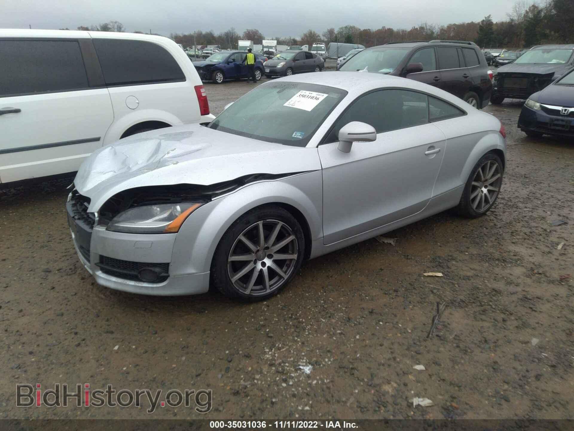 2010 AUDI TT - VIN: TRUKFAFK0A1014648 - Фото 2