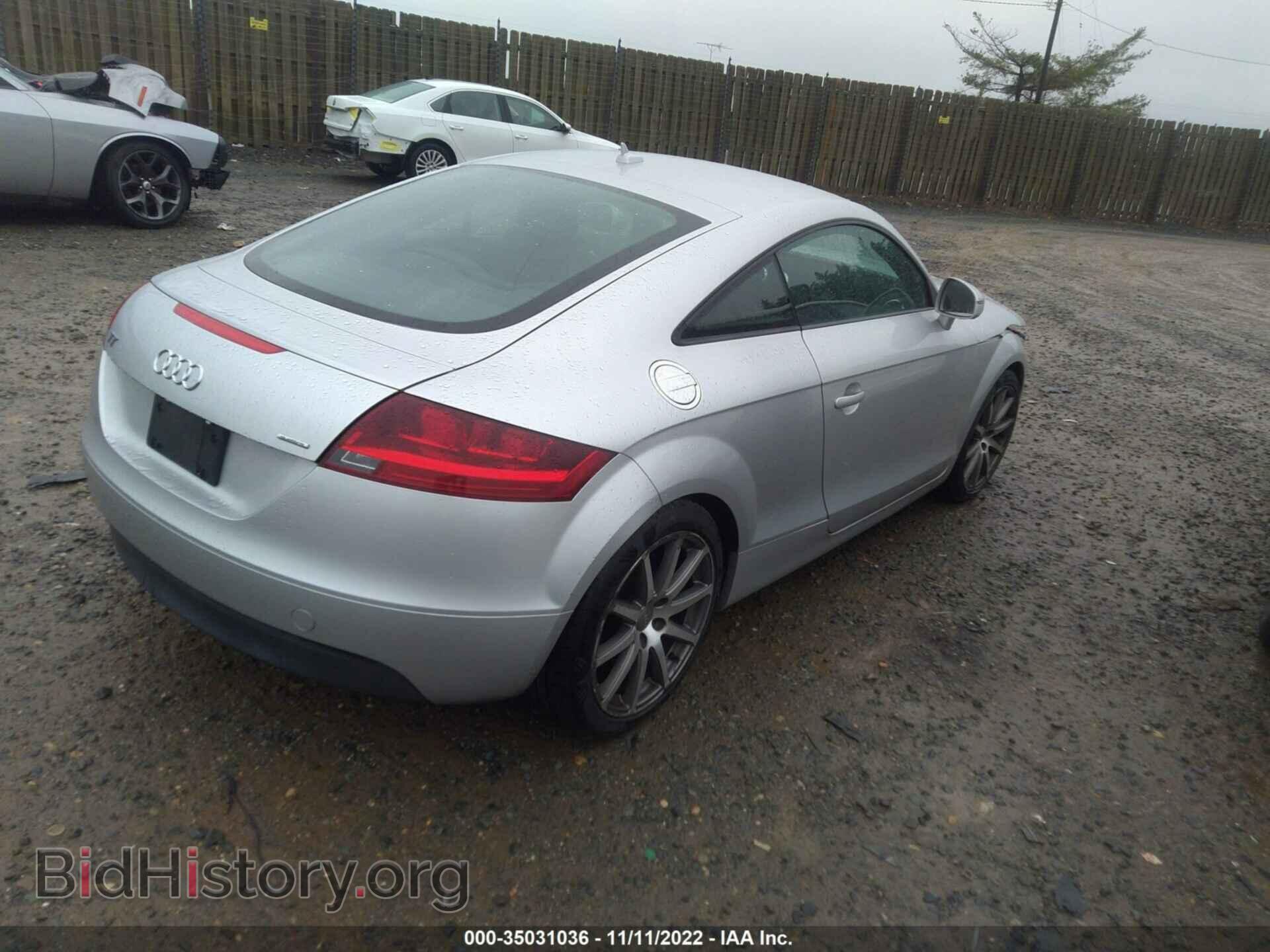 2010 AUDI TT - VIN: TRUKFAFK0A1014648 - Фото 4