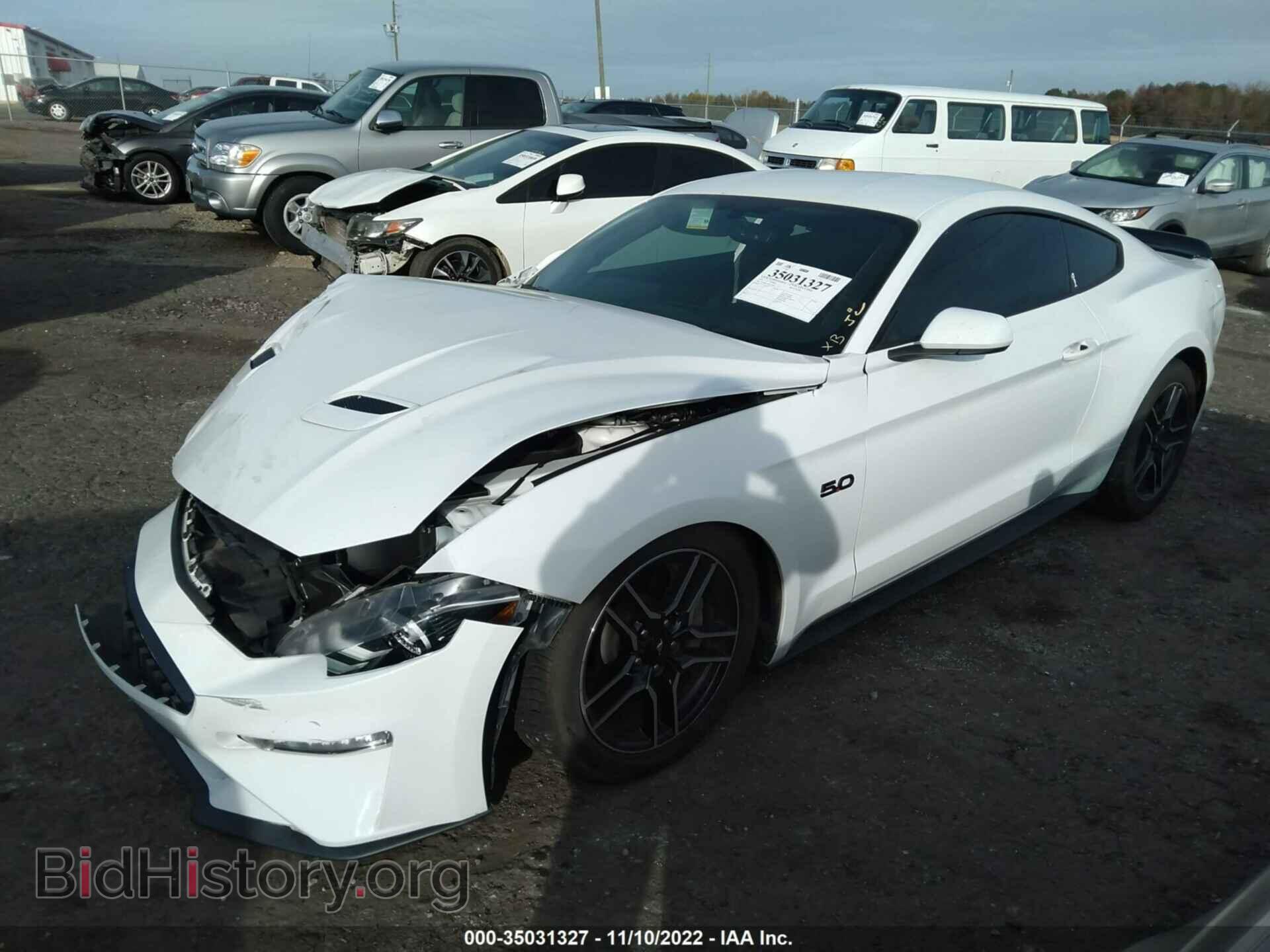2019 FORD MUSTANG - VIN: 1FA6P8CF3K5122870 - Фото 2
