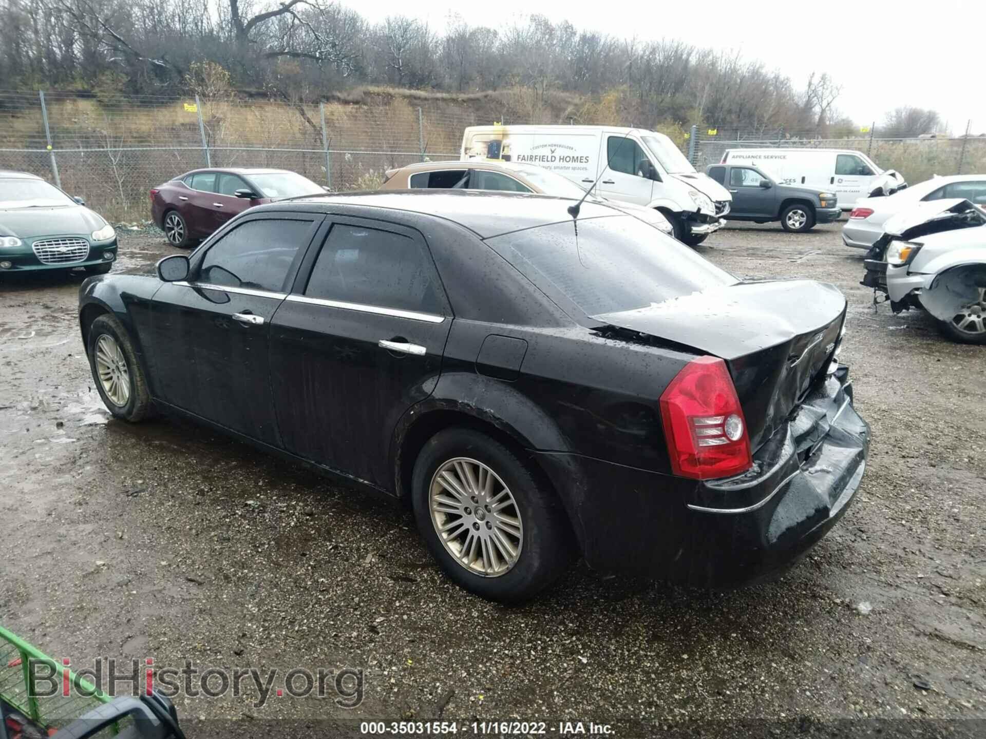2010 CHRYSLER 300 - VIN: 2C3CA4CD6AH139048 - Фото 3