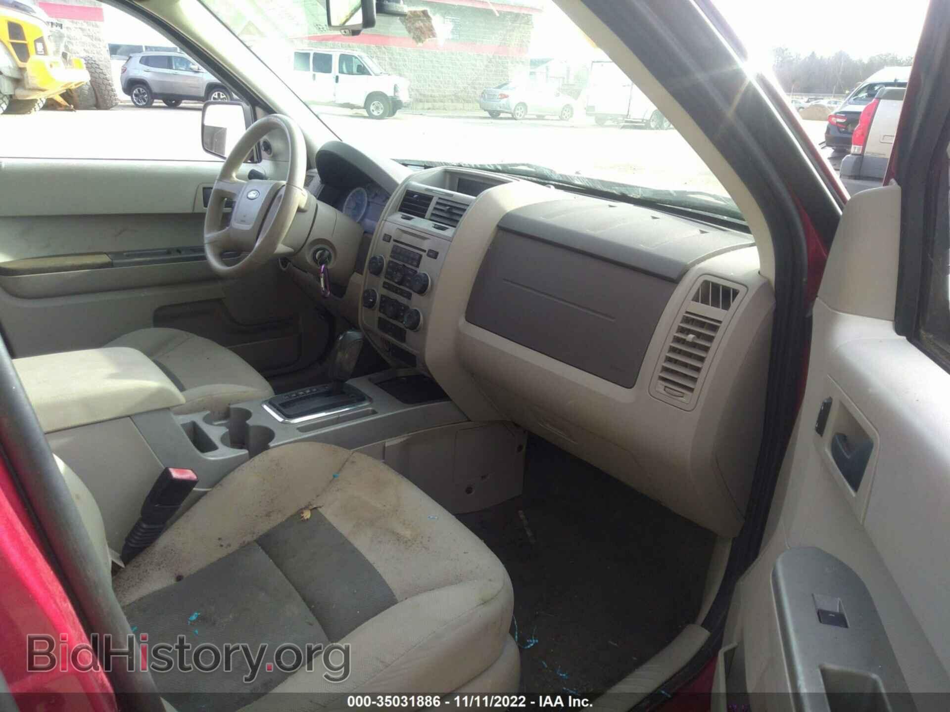 2008 FORD ESCAPE - VIN: 1FMCU93128KB83679 - Фото 5