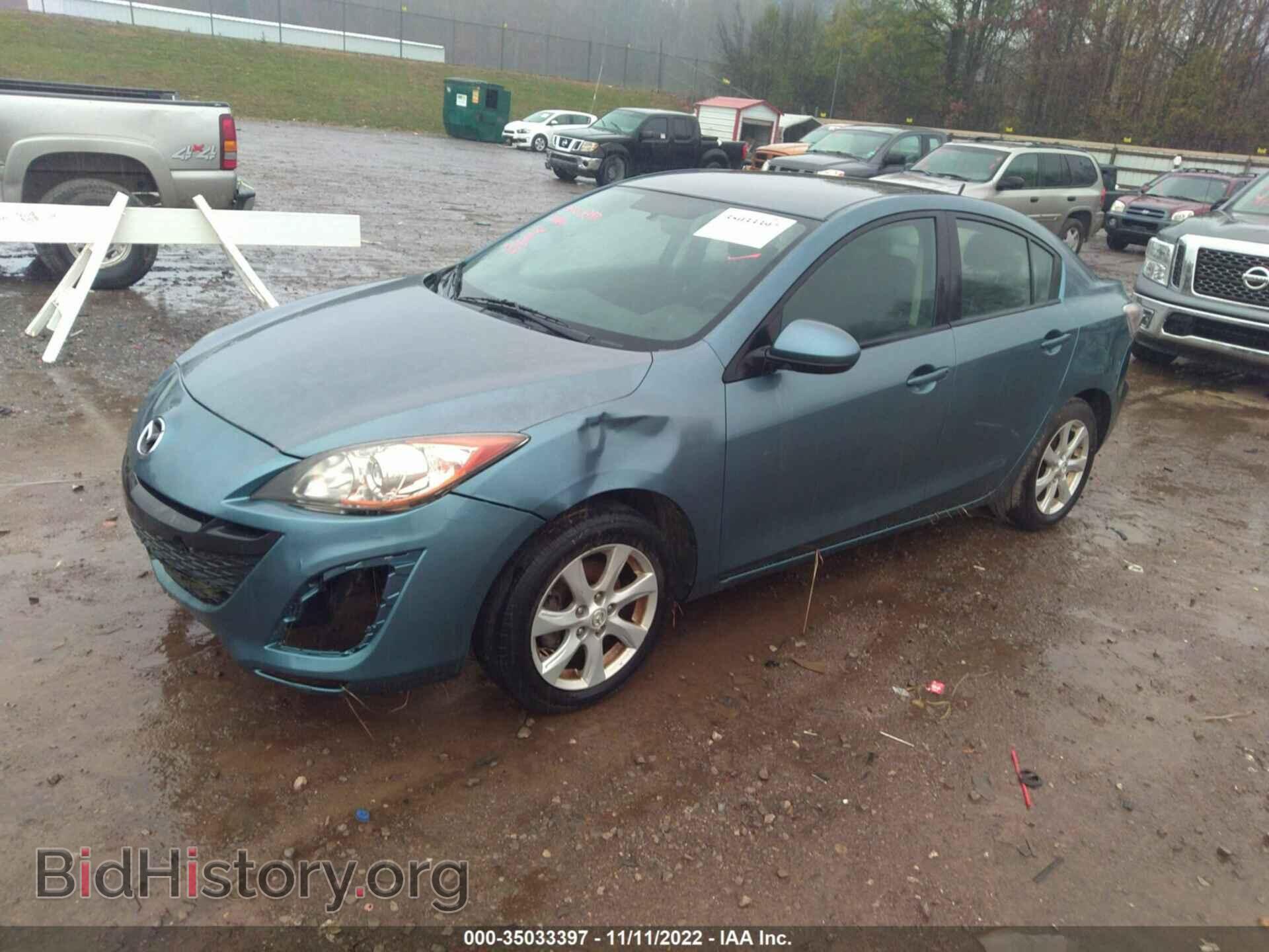 2011 MAZDA MAZDA3 - VIN: JM1BL1VF8B1453671 - Фото 2