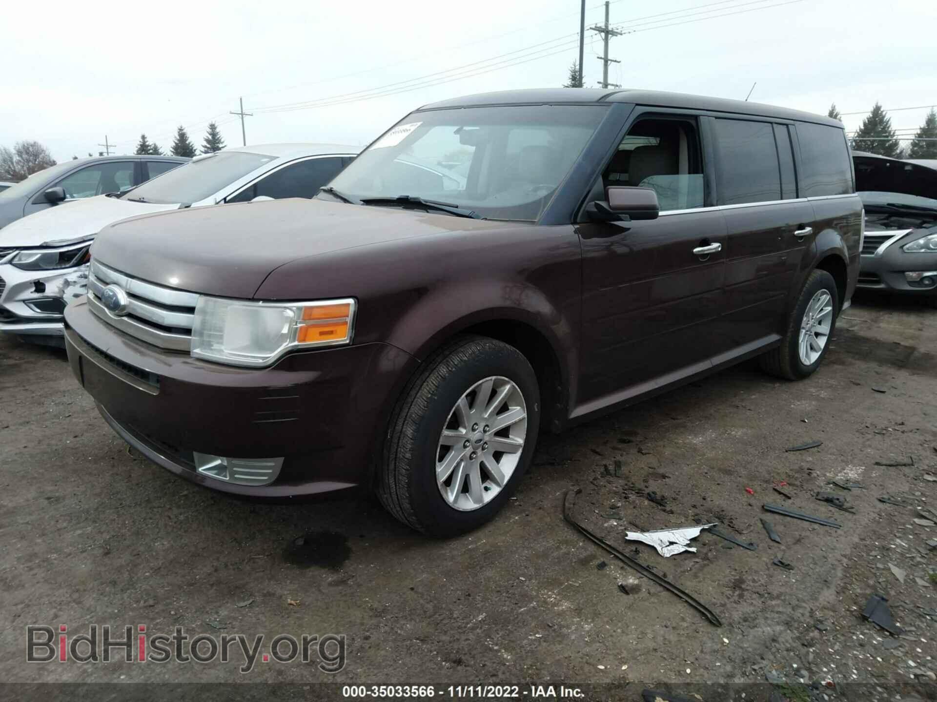 2010 FORD FLEX - VIN: 2FMGK5CC7ABD02070 - Photo 2