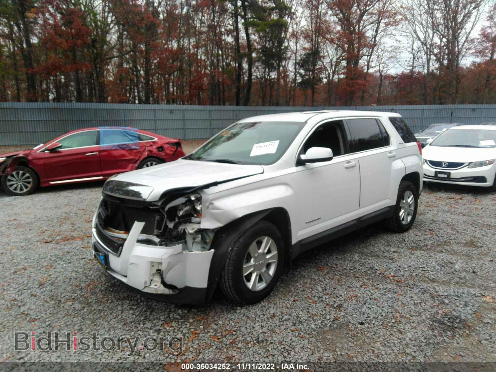 2011 GMC TERRAIN - VIN: 2CTALMEC9B6289741 - Photo 2