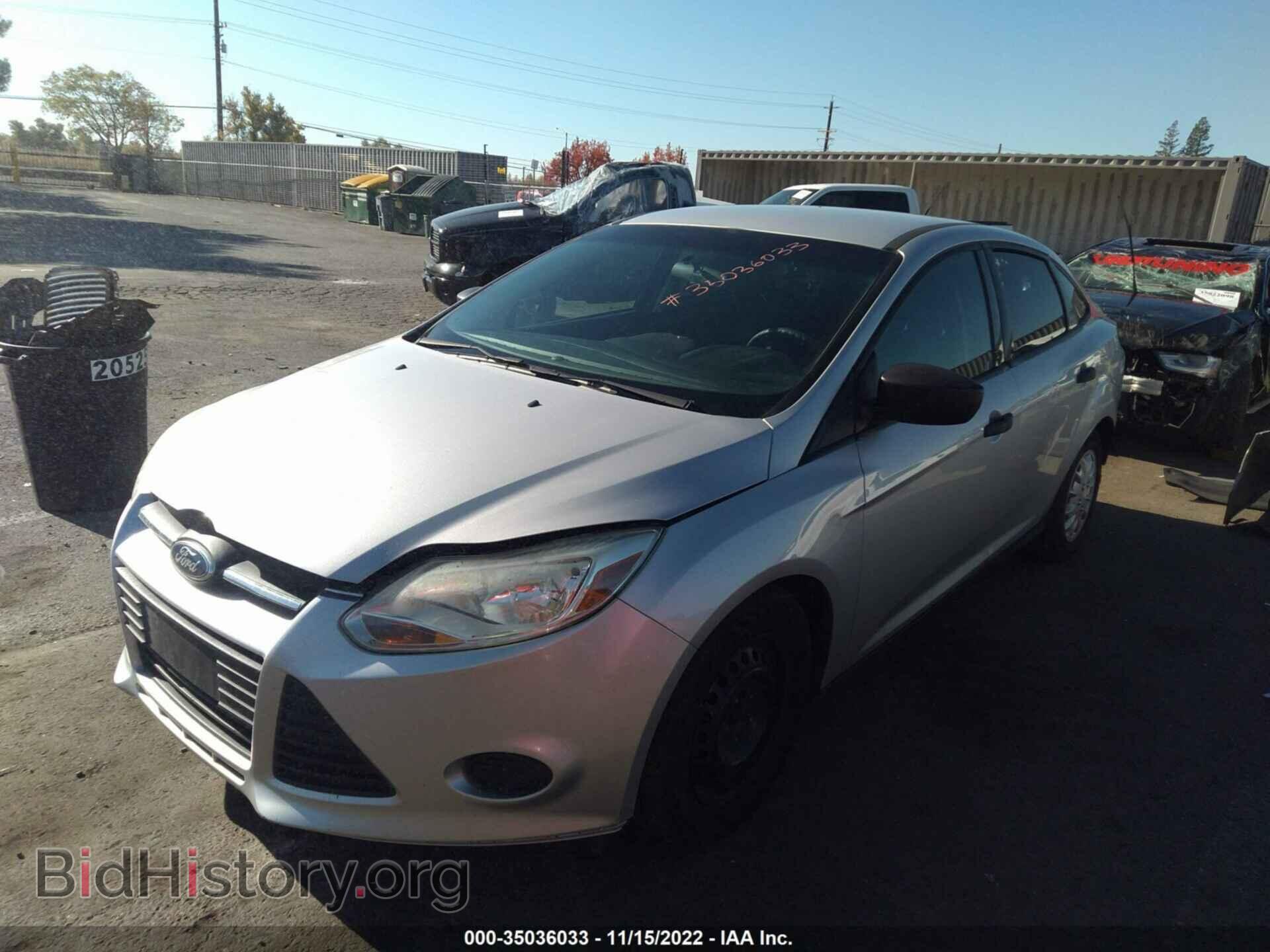 2013 FORD FOCUS - VIN: 1FADP3E27DL334660 - Фото 2