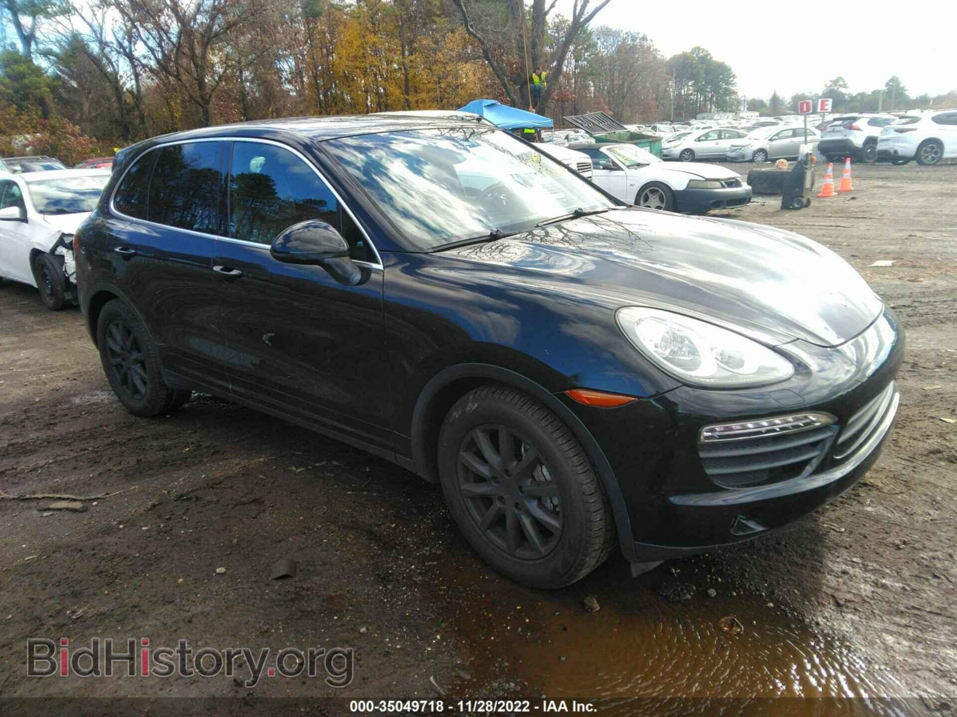 Photo WP1AB2A20BLA48463 - PORSCHE CAYENNE 2011