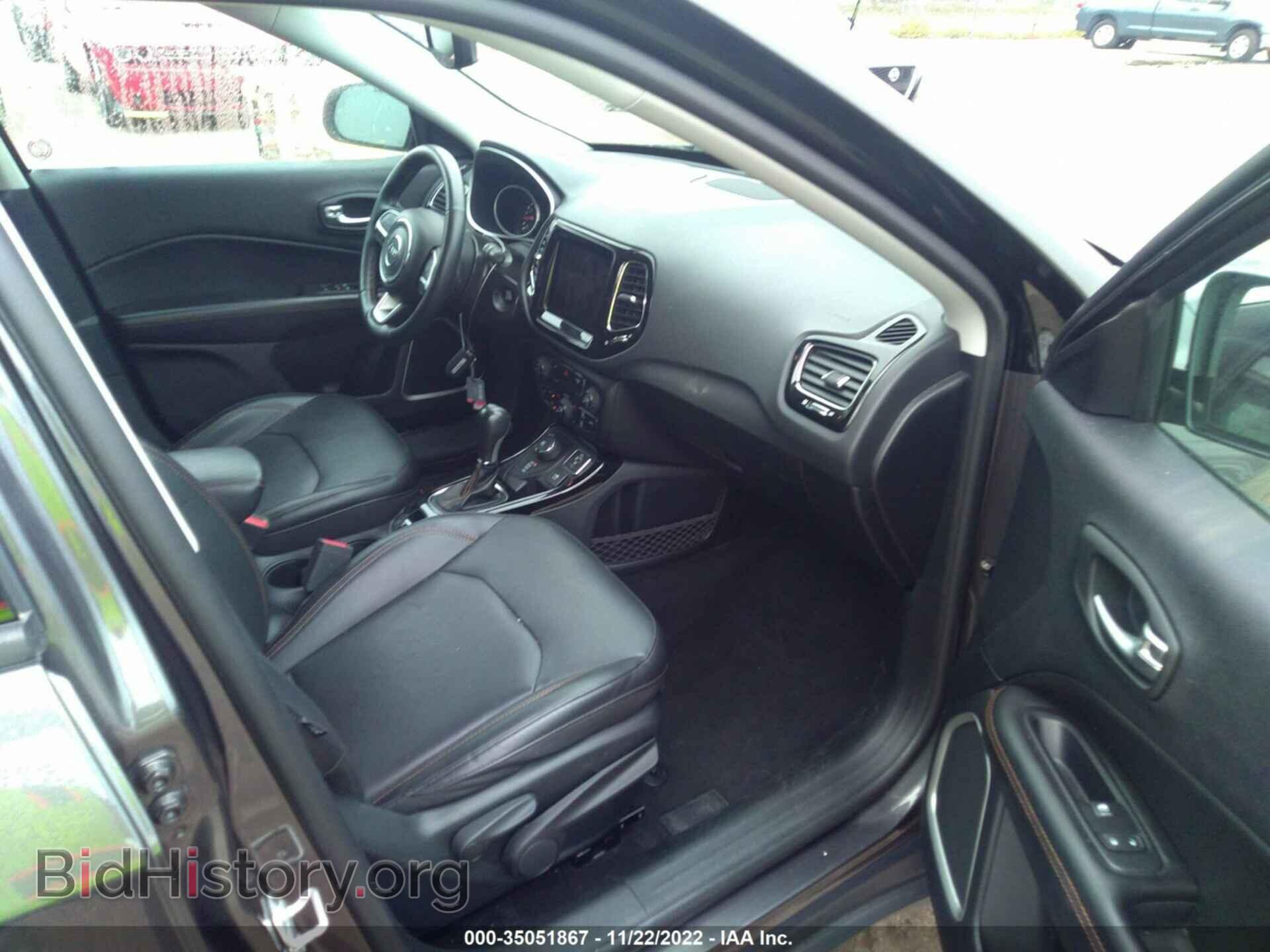 2019 JEEP COMPASS - VIN: 3C4NJDCB0KT651738 - Фото 5