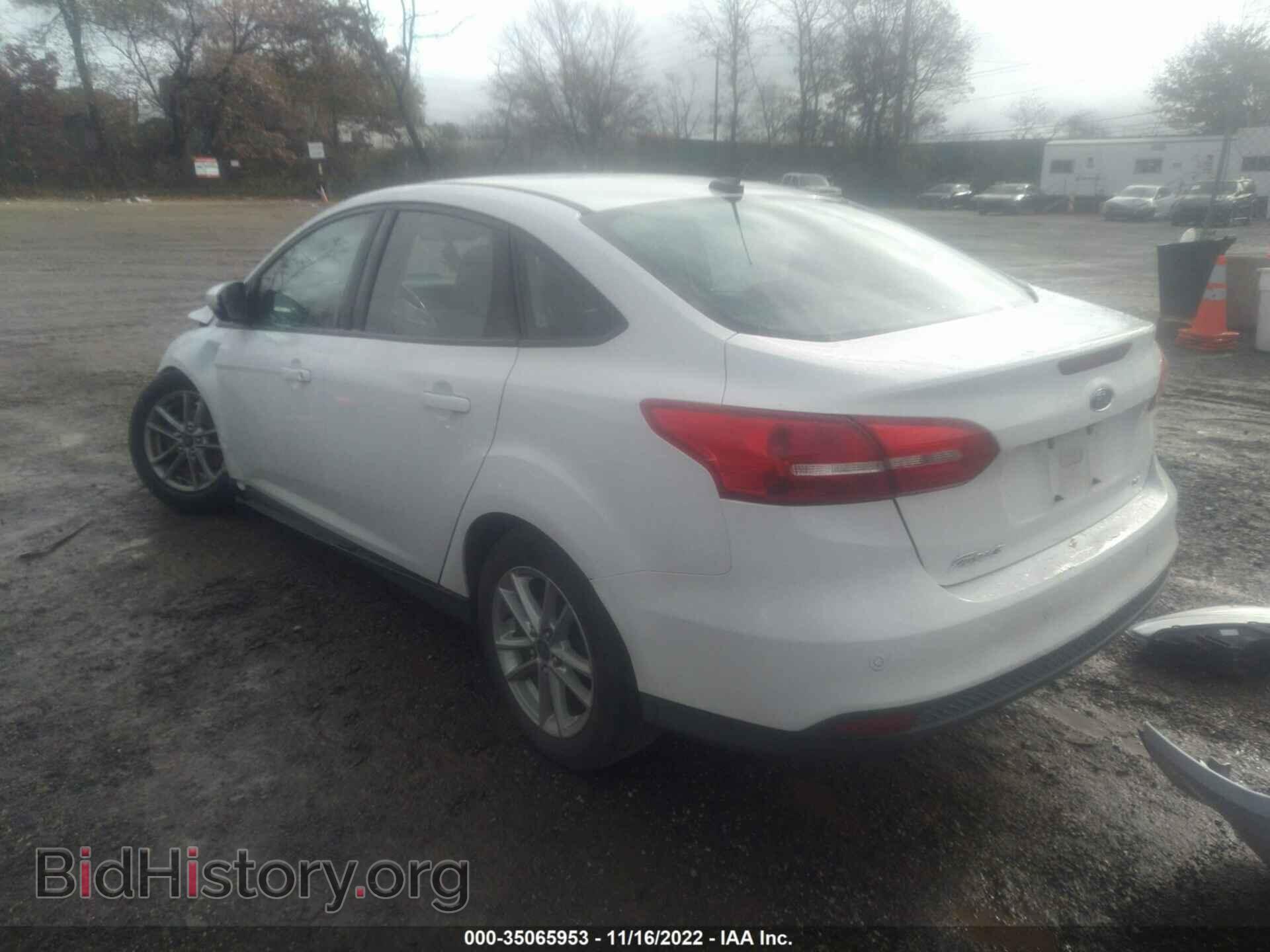2016 FORD FOCUS - VIN: 1FADP3F2XGL248360 - Фото 3