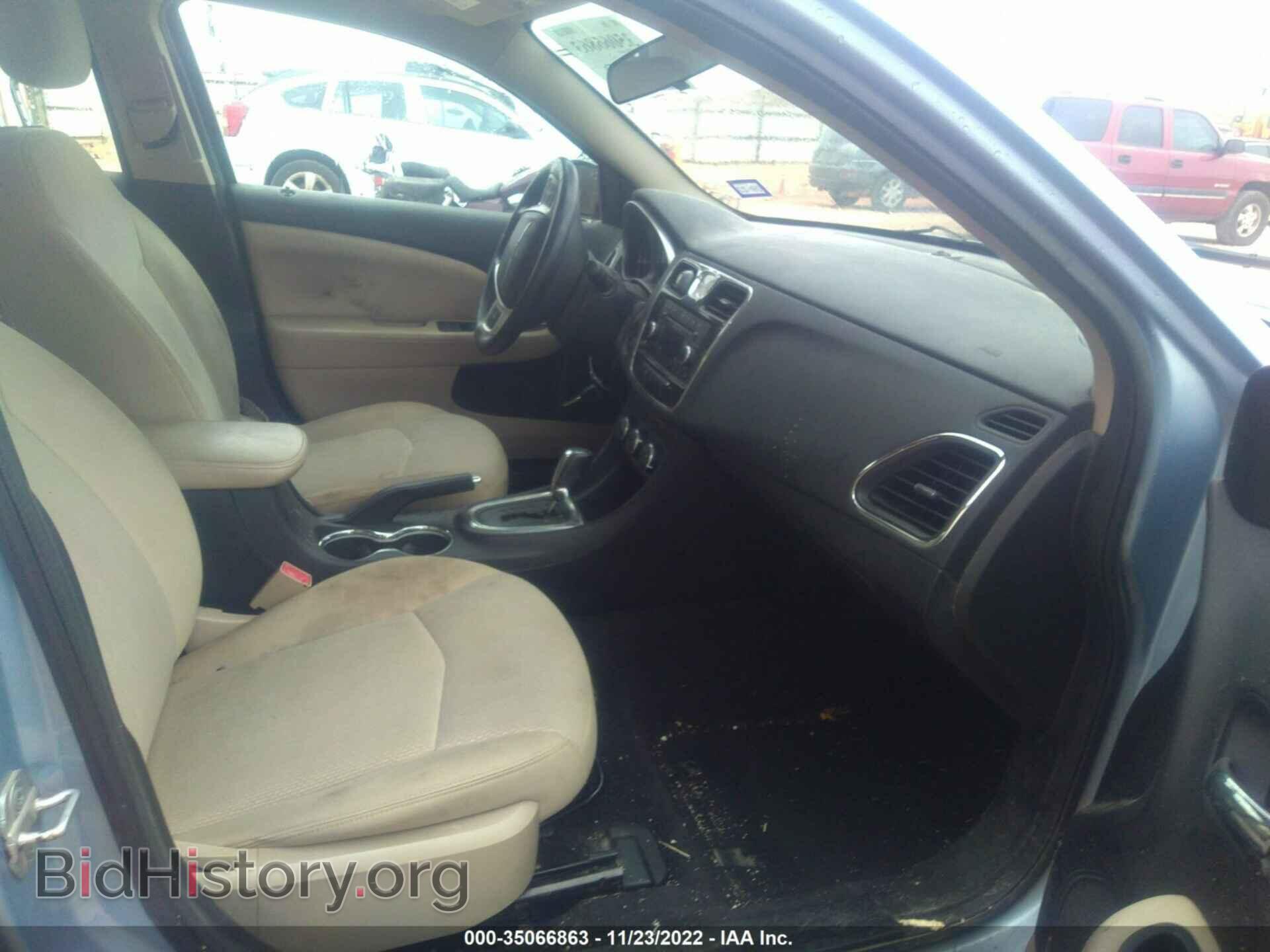 2012 CHRYSLER 200 - VIN: 1C3CCBBB8CN164297 - Фото 5