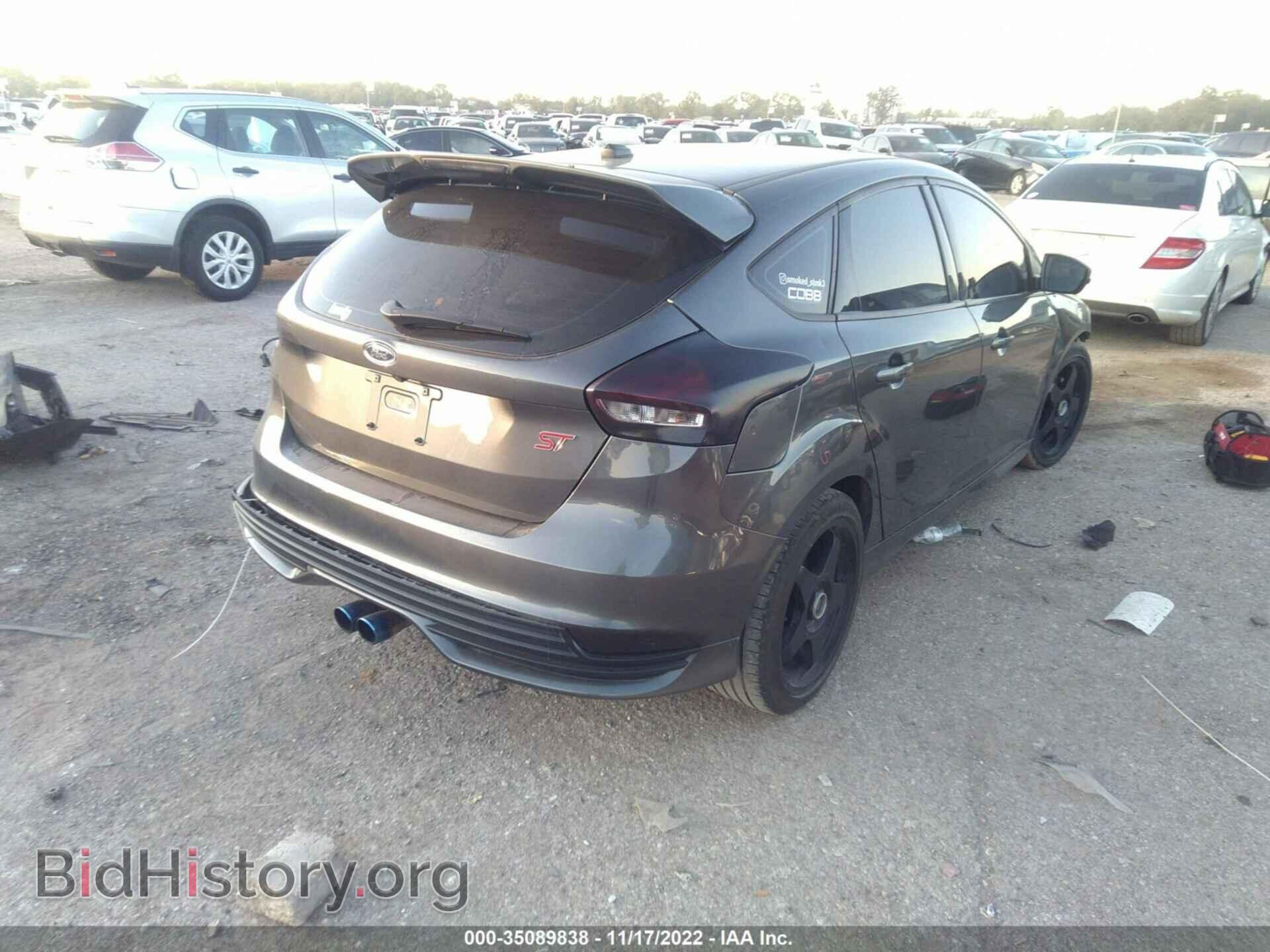 2017 FORD FOCUS - VIN: 1FADP3L95HL210411 - Фото 4