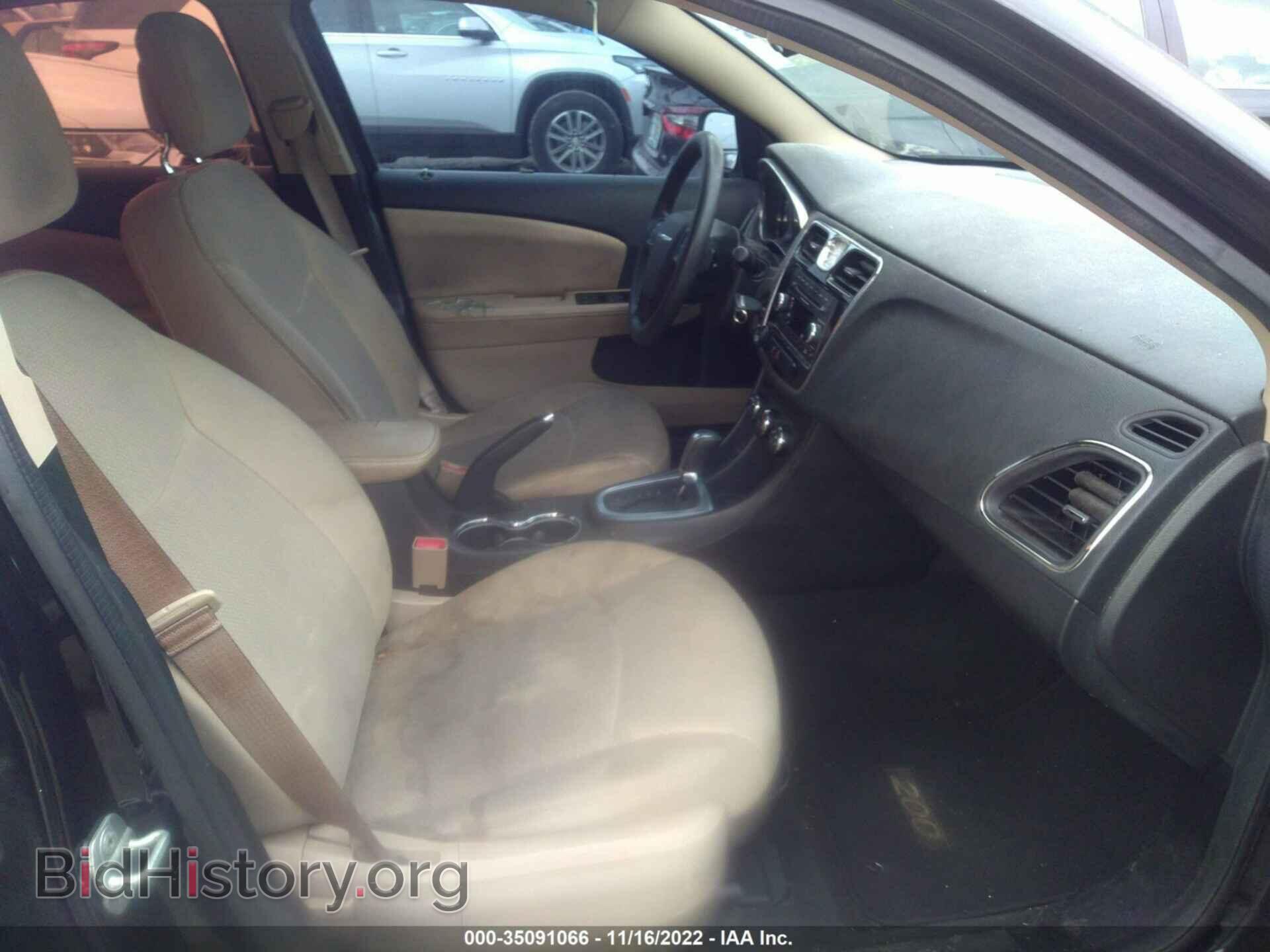 2013 CHRYSLER 200 - VIN: 1C3CCBAB2DN658397 - Фото 5