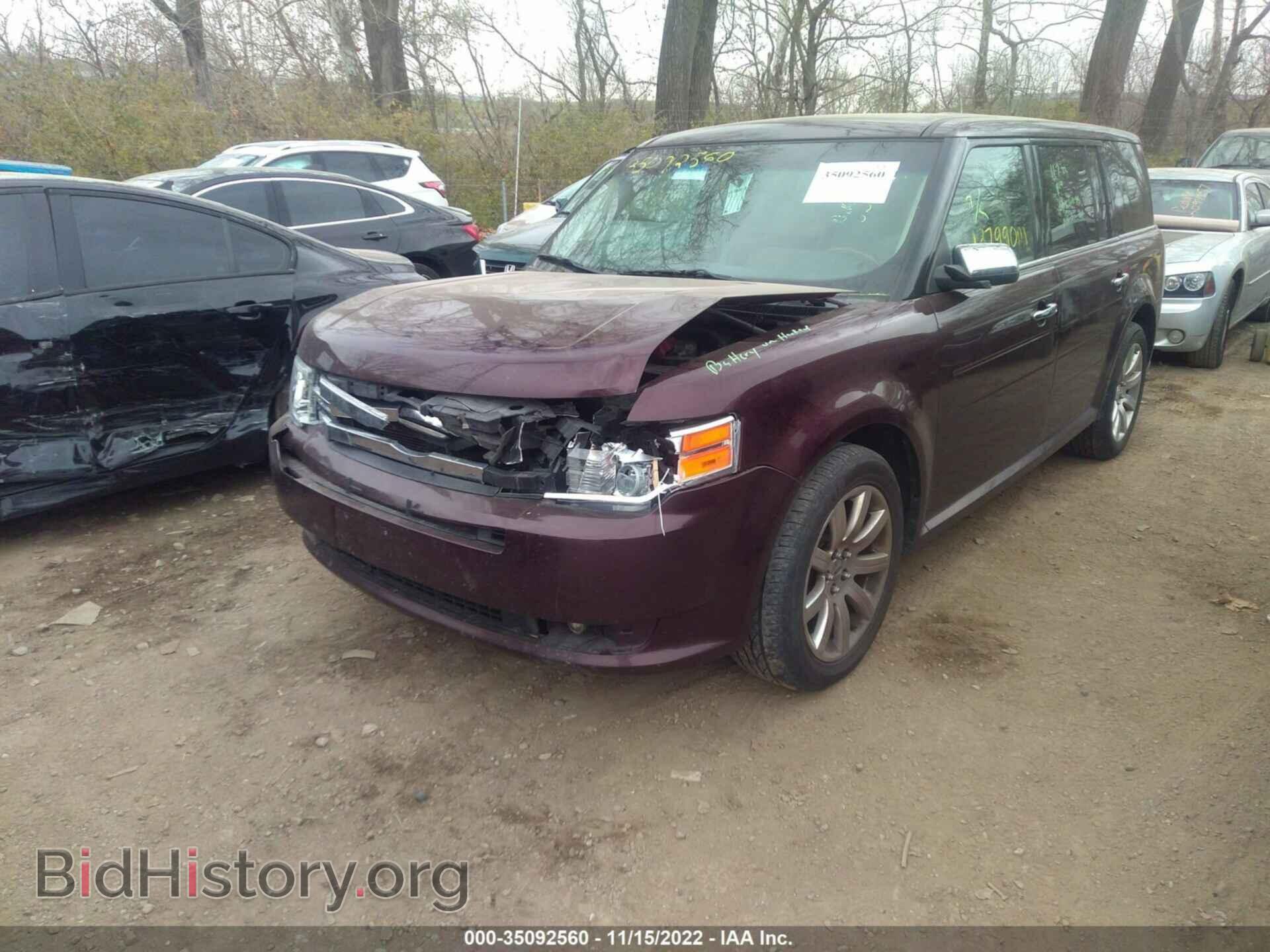 2011 FORD FLEX - VIN: 2FMGK5DC7BBD30807 - Photo 2