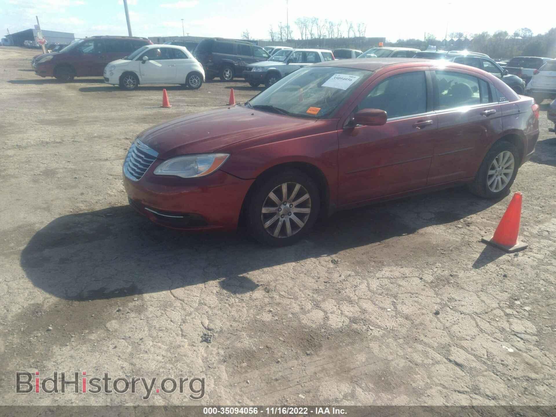 2012 CHRYSLER 200 - VIN: 1C3CCBBB2CN207824 - Photo 2
