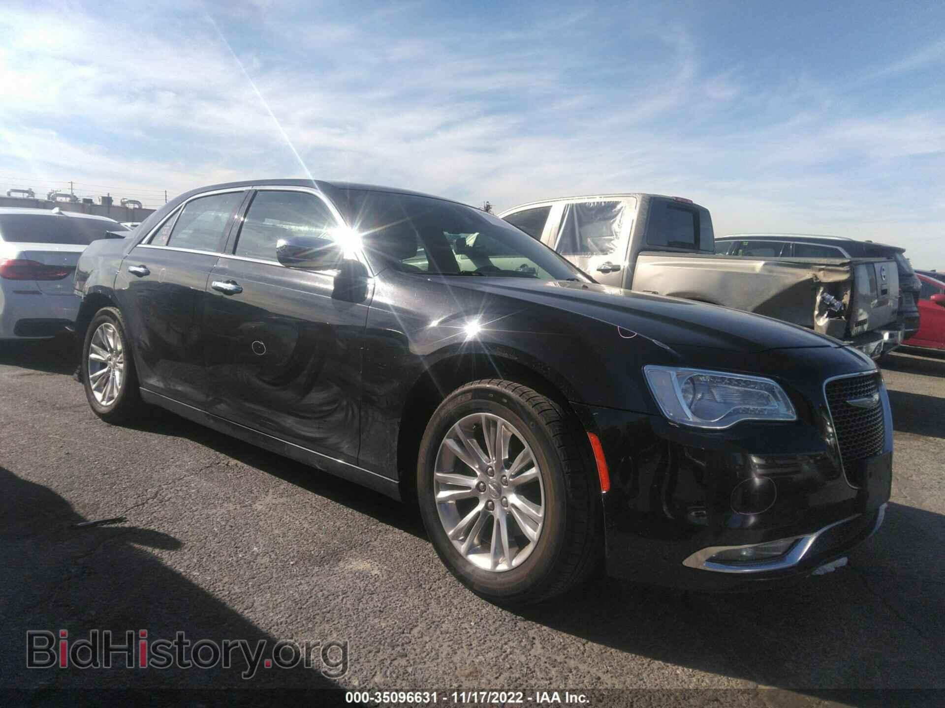 Photo 2C3CCAEG0HH570592 - CHRYSLER 300 2017