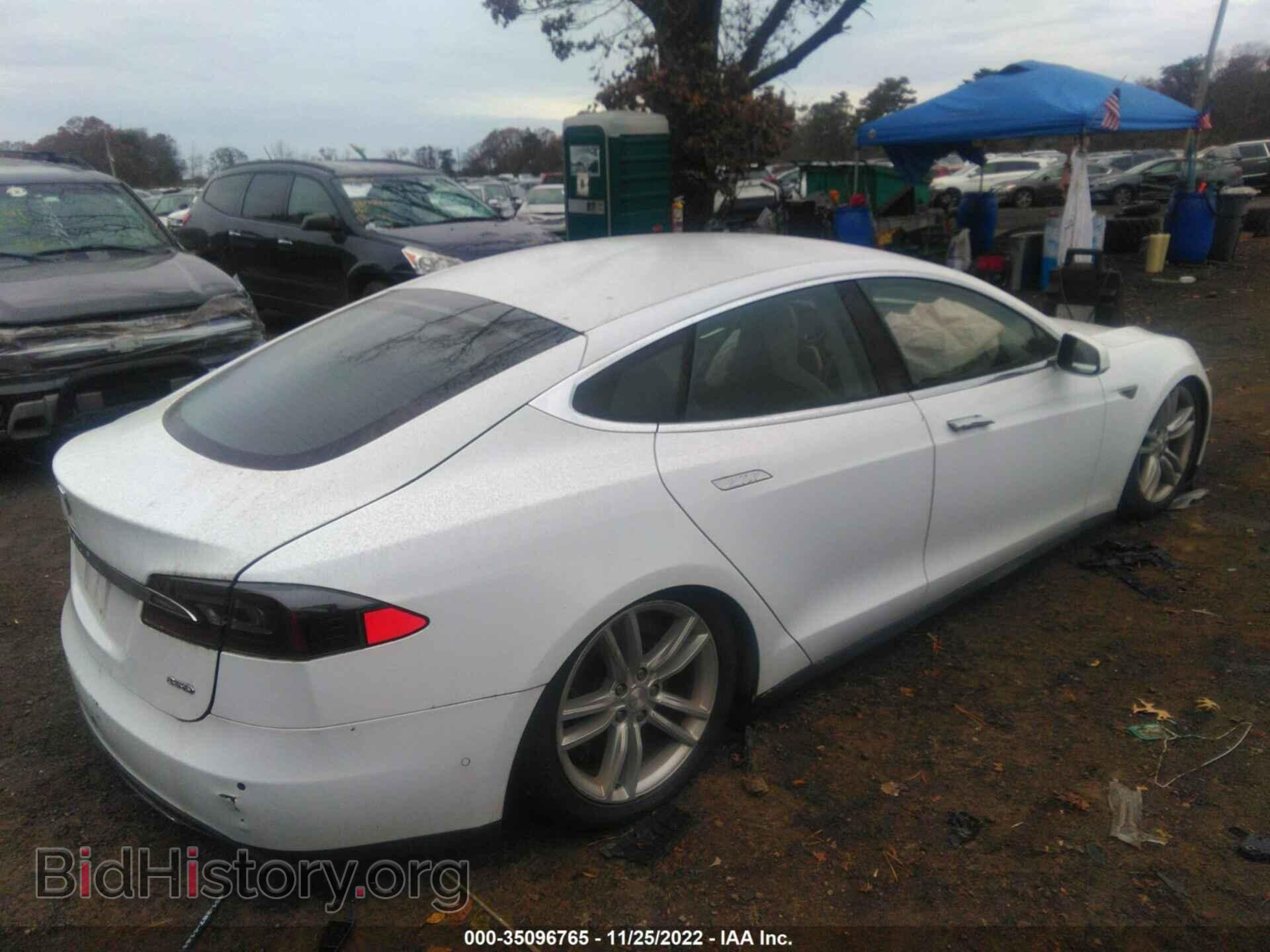 2015 TESLA MODEL S - VIN: 5YJSA1H2XFFP74901 - Photo 4