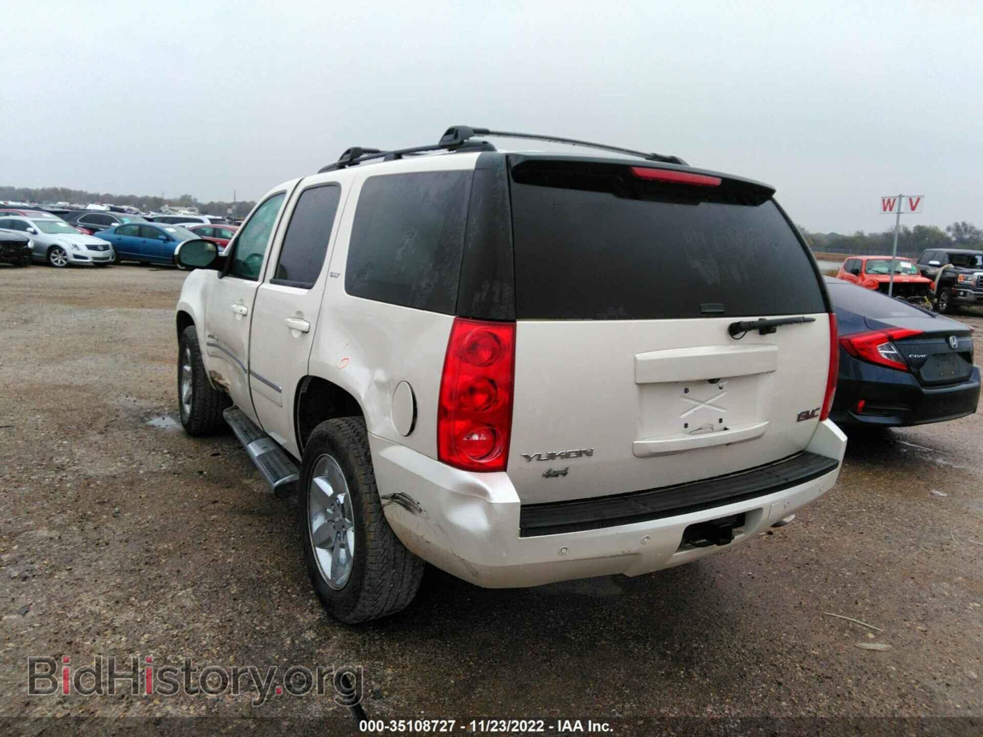 2013 GMC YUKON - VIN: 1GKS2CE07DR206516 - Photo 3