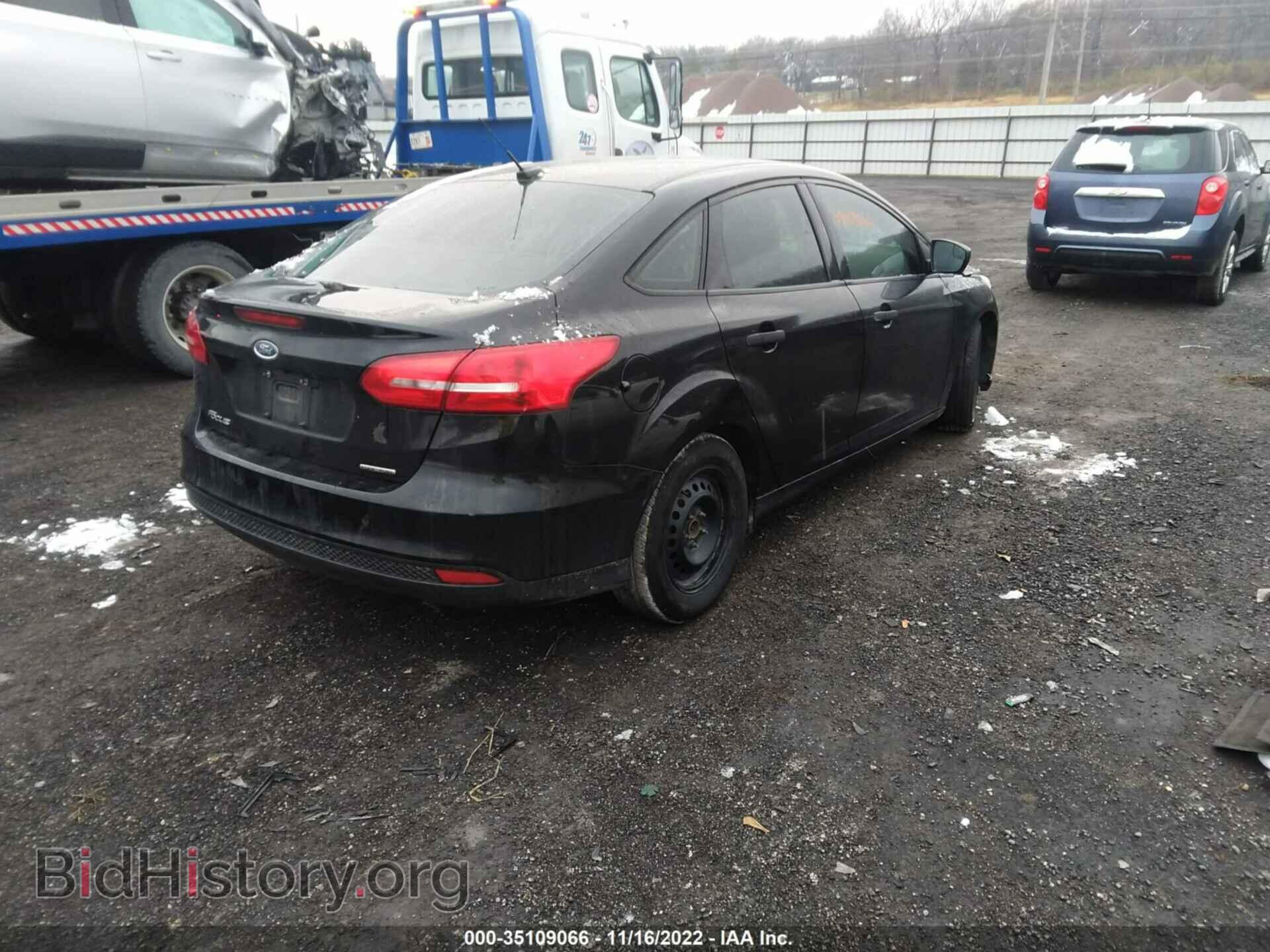 2016 FORD FOCUS - VIN: 1FADP3E28GL242977 - Photo 4