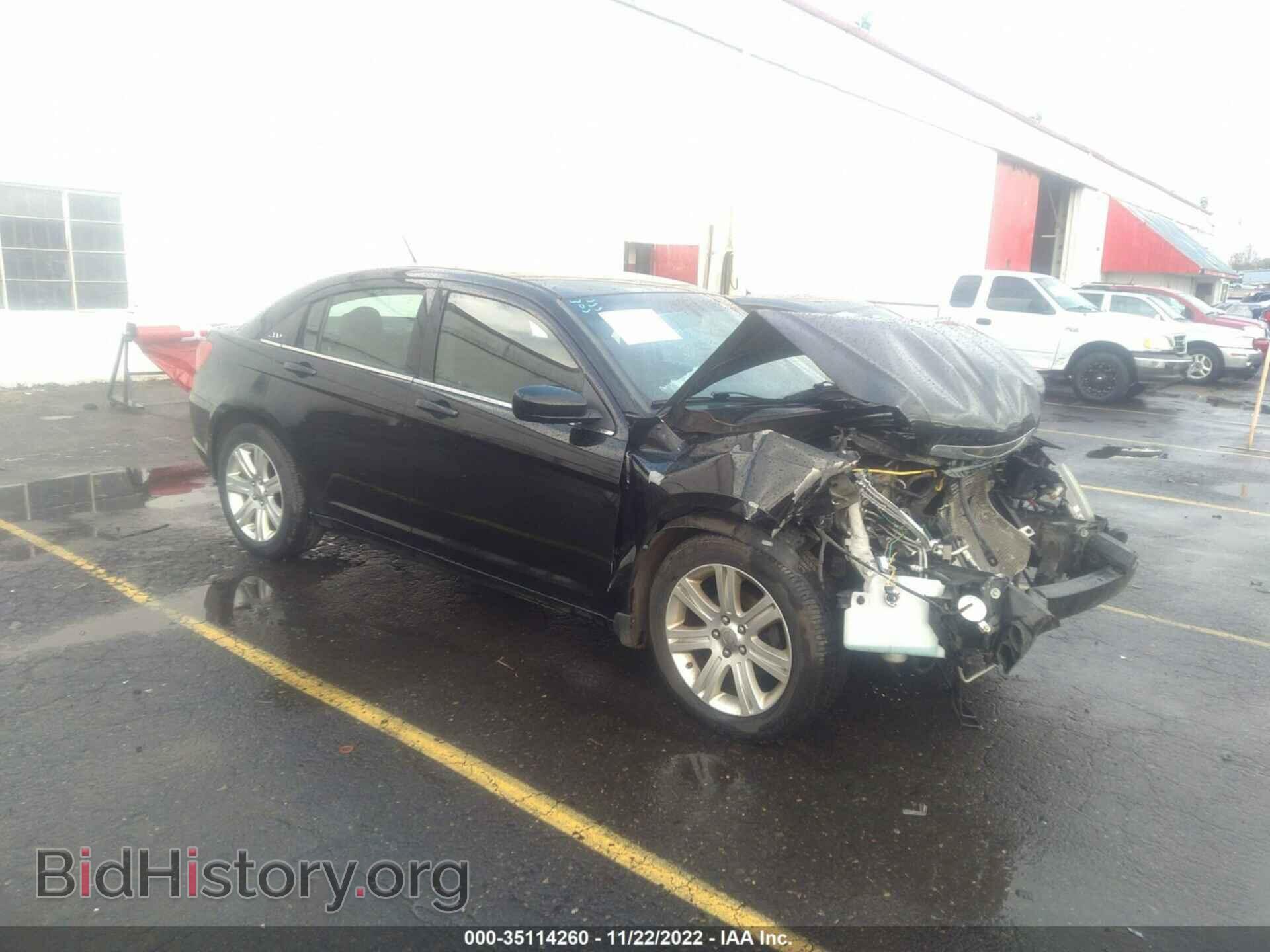 Photo 1C3CCBAB3DN761957 - CHRYSLER 200 2013