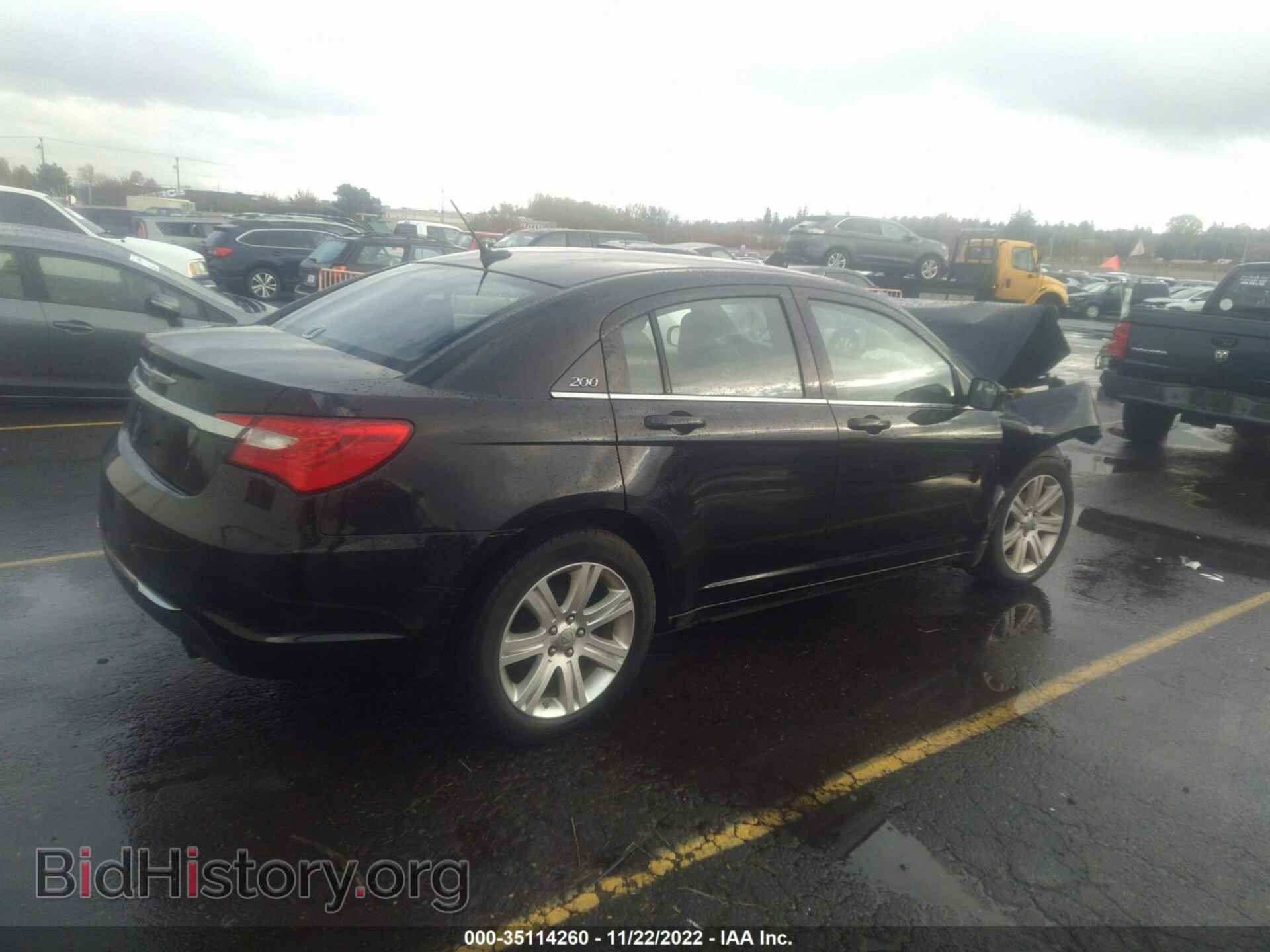 2013 CHRYSLER 200 - VIN: 1C3CCBAB3DN761957 - Фото 4