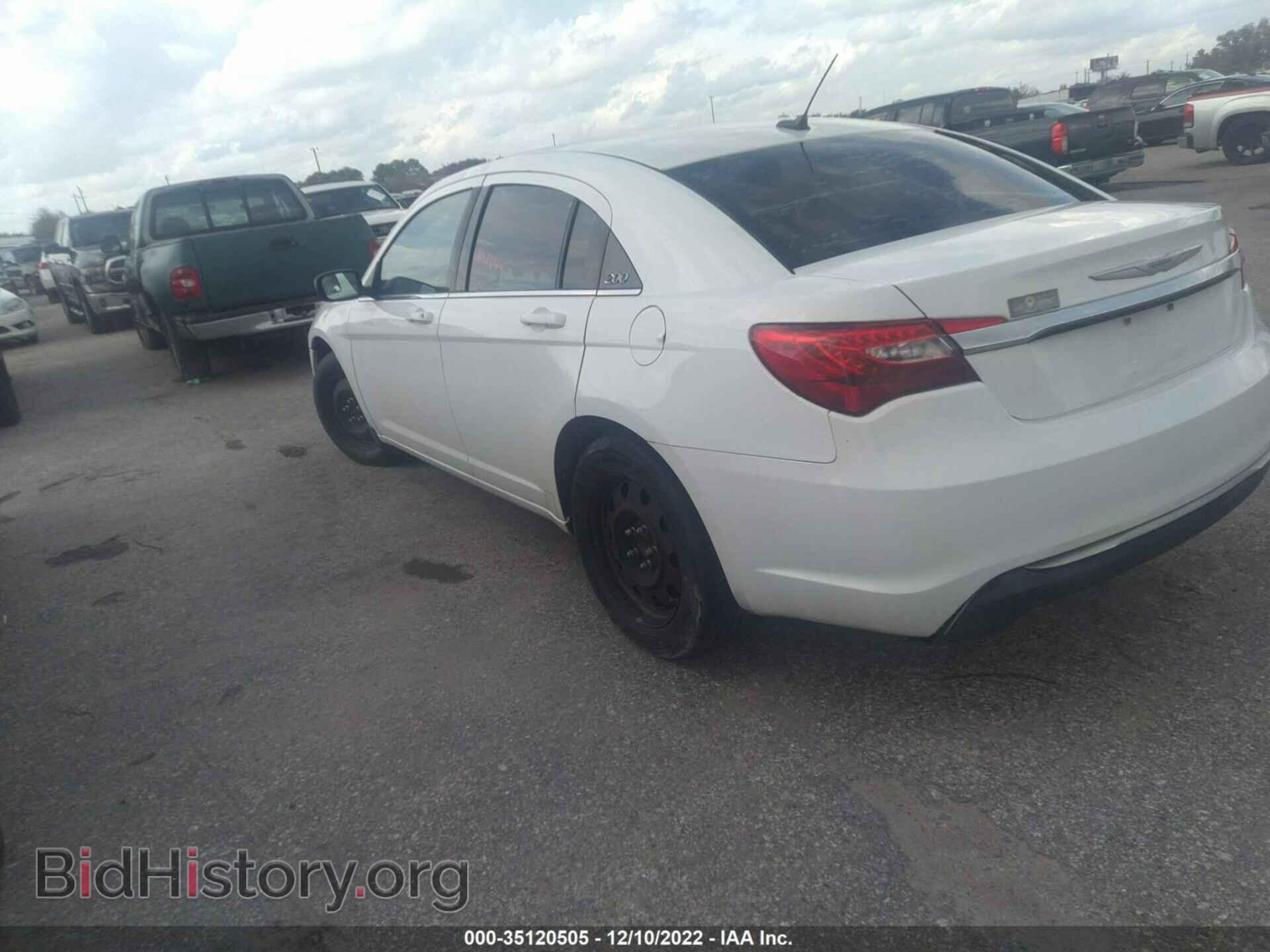 2012 CHRYSLER 200 - VIN: 1C3CCBAB5CN105130 - Фото 3