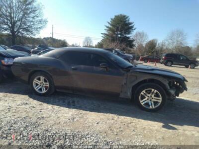 2012 Dodge CHALLENGER SXT, черный — VIN 2C3CDYAG8CH292397, IAAI