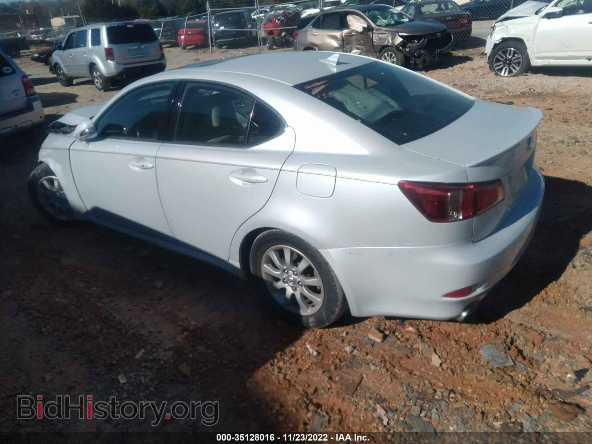 2011 LEXUS IS 250 - VIN: JTHBF5C20B5131354 - Фото 3