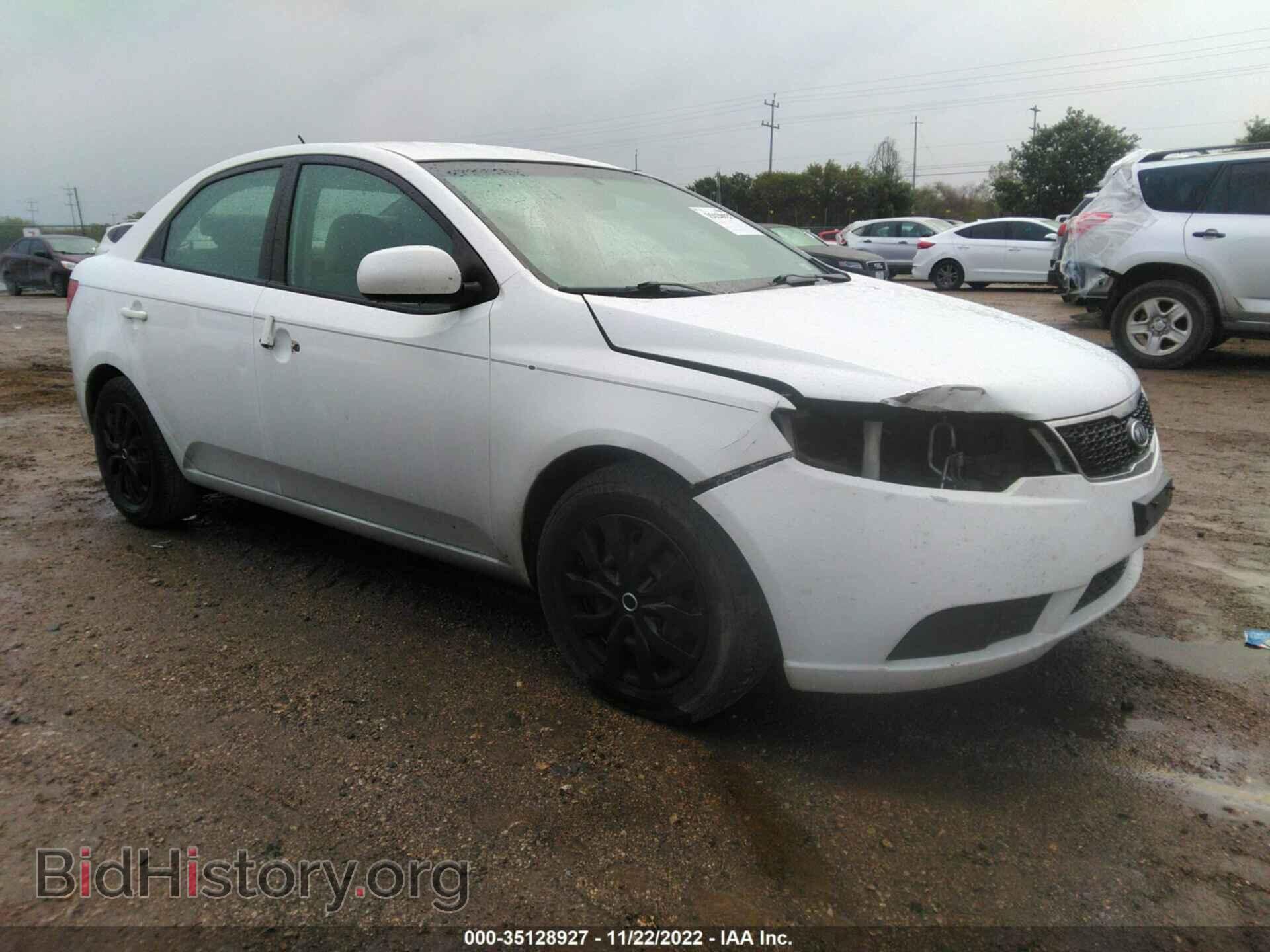 Фотография KNAFT4A21B5353343 - KIA FORTE 2011
