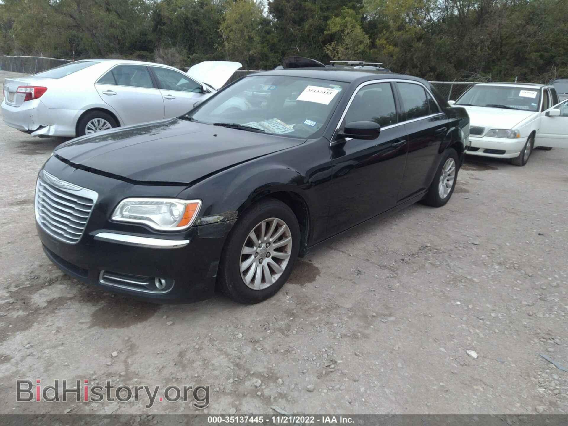 2012 CHRYSLER 300 - VIN: 2C3CCAAG7CH110411 - Фото 2