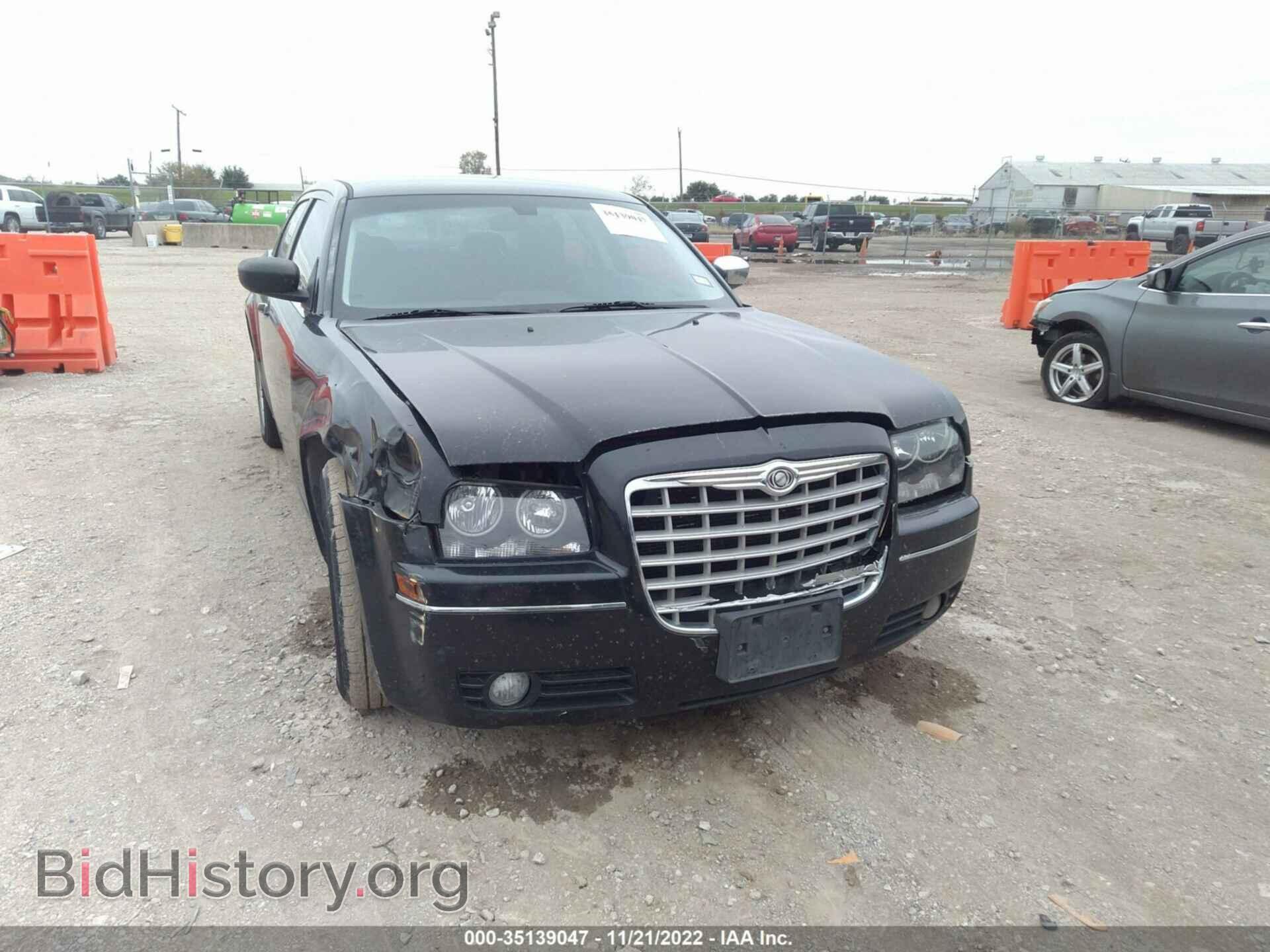 2010 CHRYSLER 300 - VIN: 2C3CA4CD5AH164930 - Фото 6