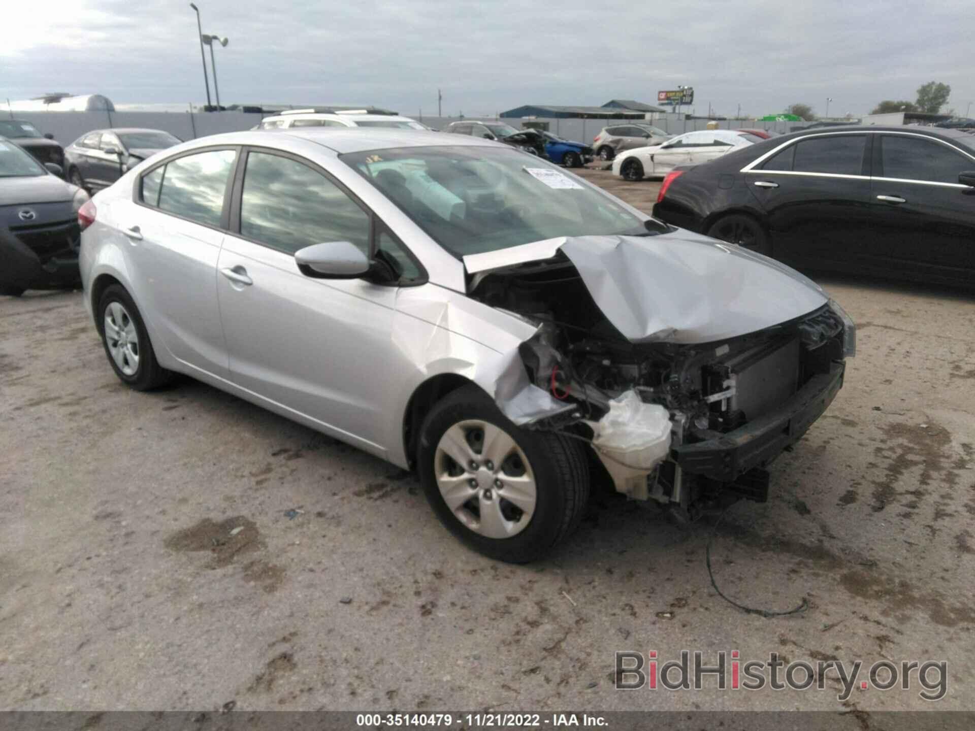 Photo 3KPFK4A76JE225863 - KIA FORTE 2018