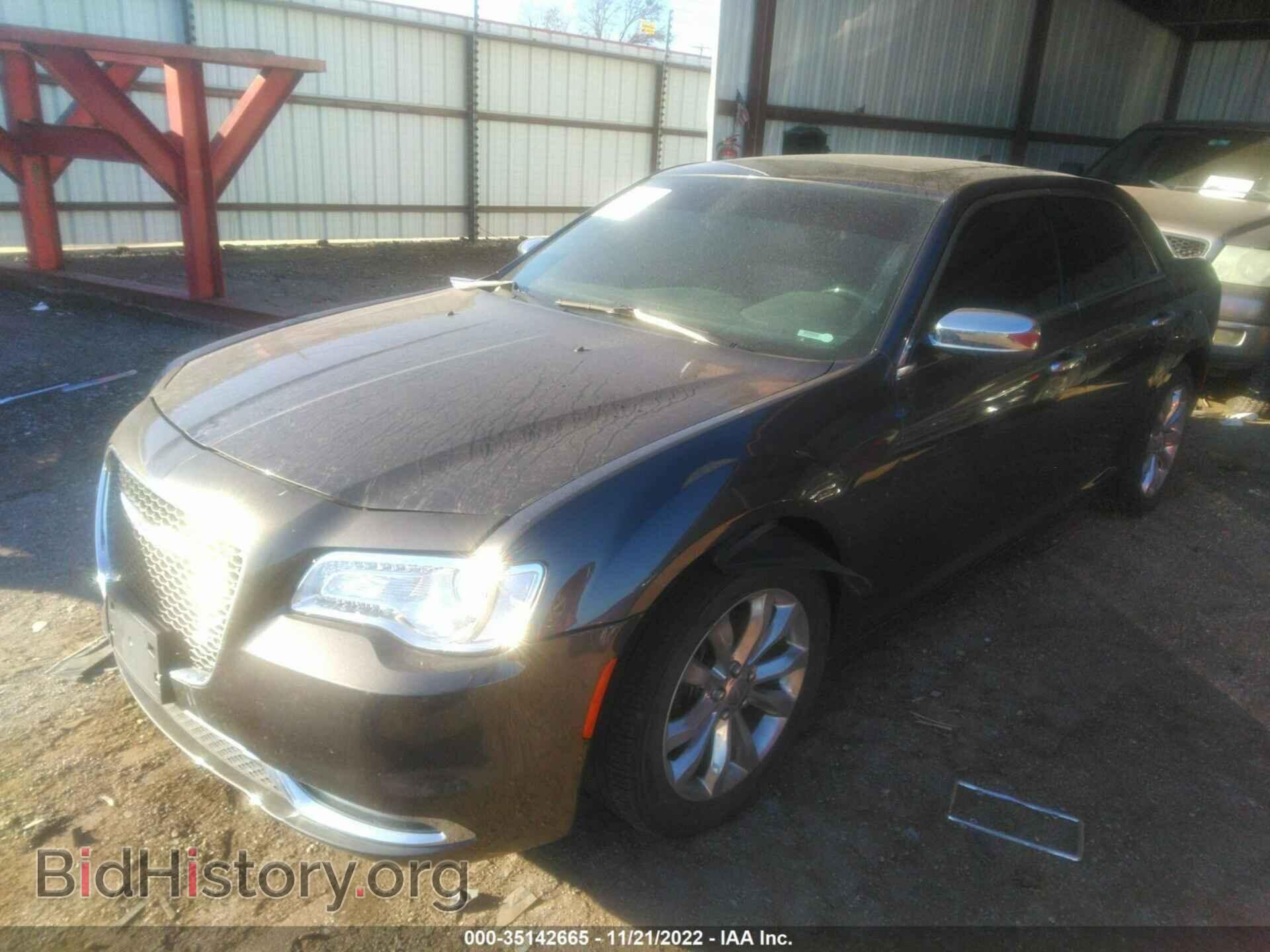 2019 CHRYSLER 300 - VIN: 2C3CCAKG7KH594951 - Фото 6
