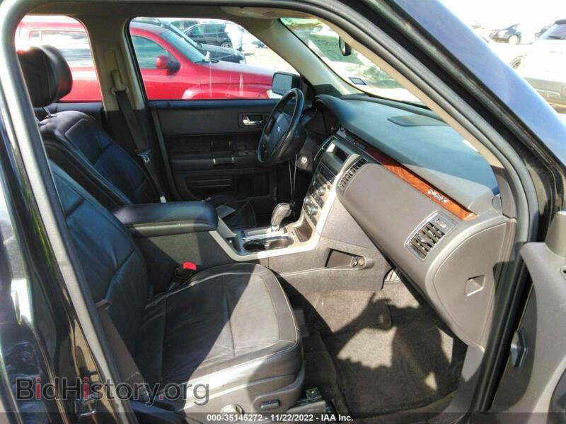 2011 Ford FLEX (VIN 2FMGK5CC1BBD33557) — фото 5 из 16