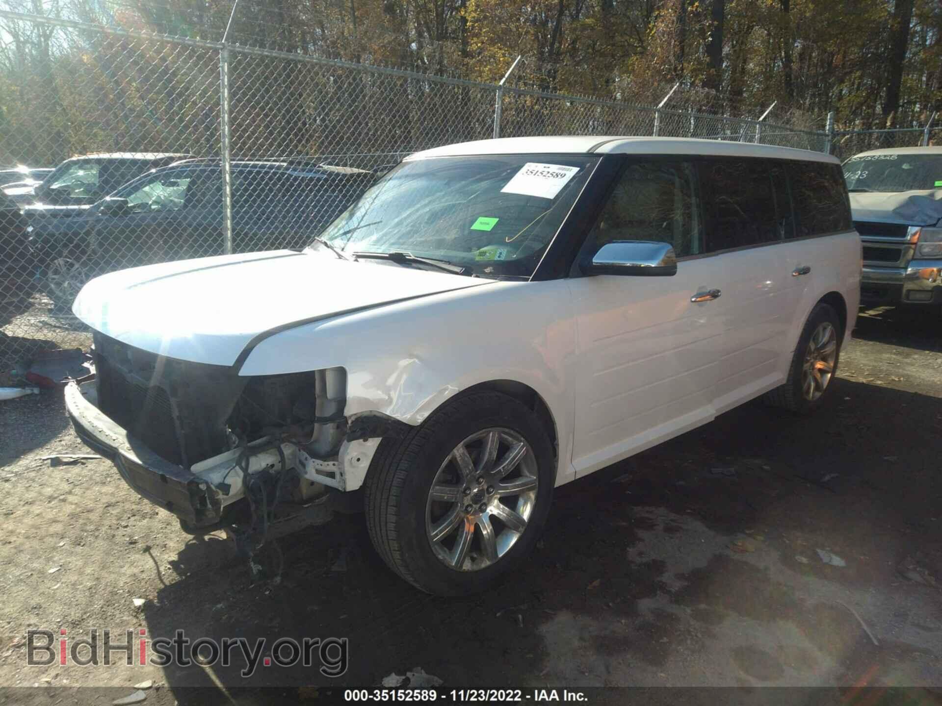 2009 FORD FLEX - VIN: 2FMEK63C49BA15567 - Photo 2