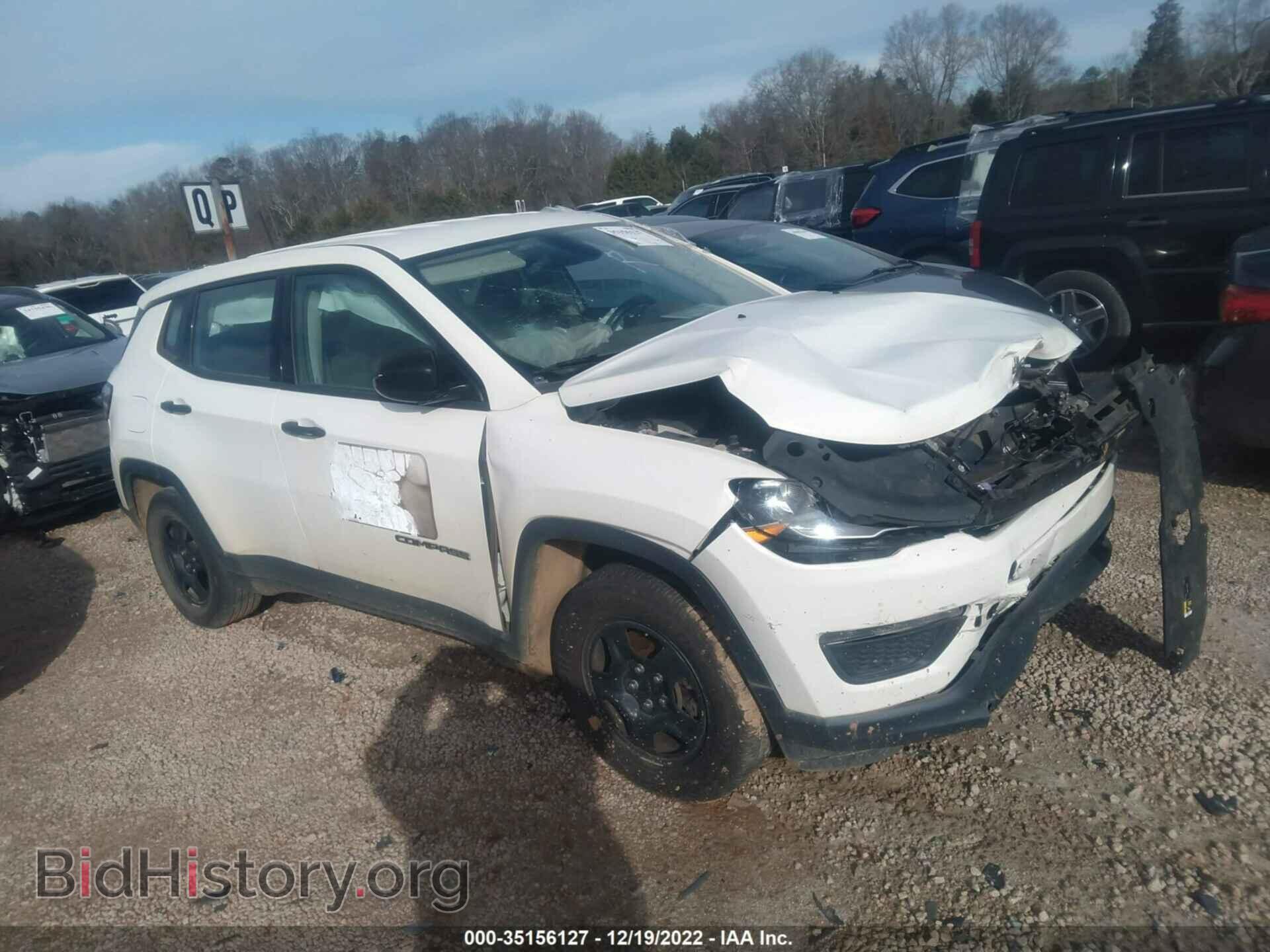 Фотография 3C4NJCAB3JT151729 - JEEP COMPASS 2018