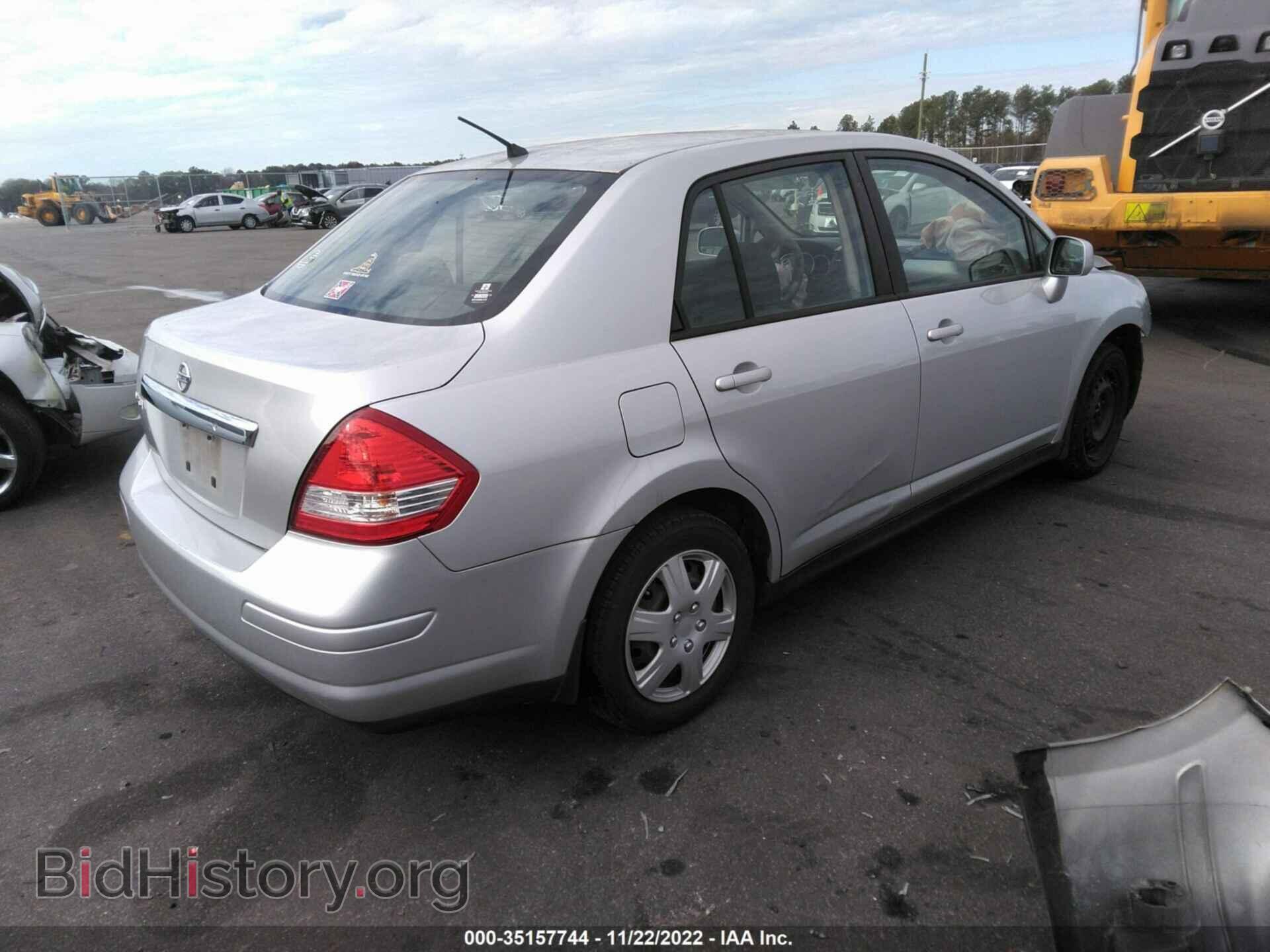 2011 NISSAN VERSA - VIN: 3N1BC1AP3BL417896 - Фото 4