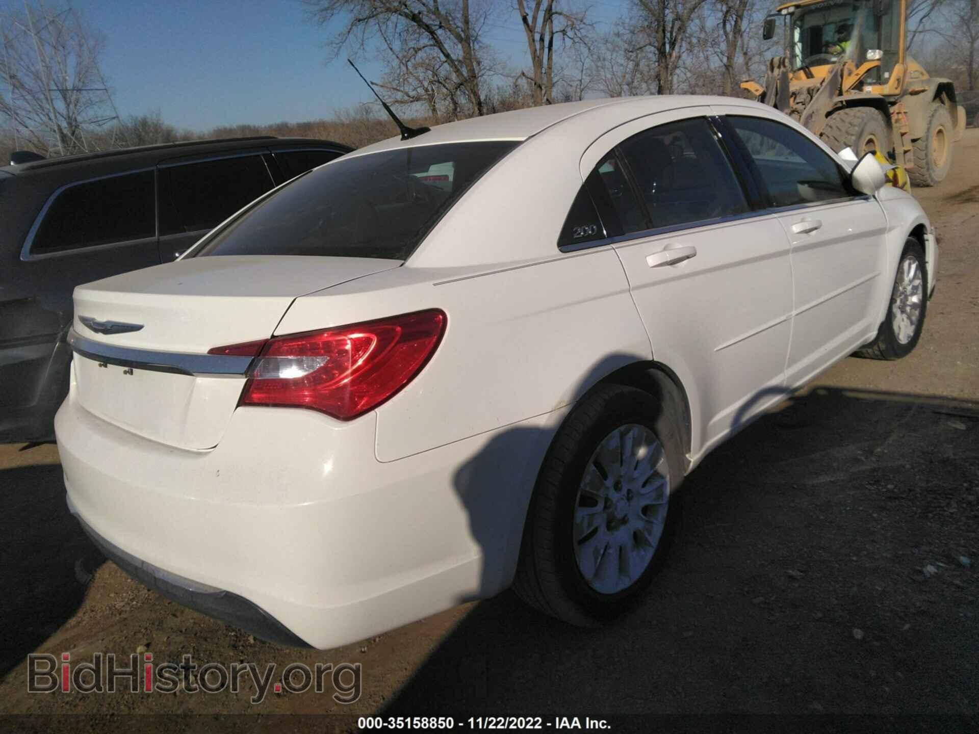 2011 CHRYSLER 200 - VIN: 1C3BC4FB3BN515570 - Фото 4