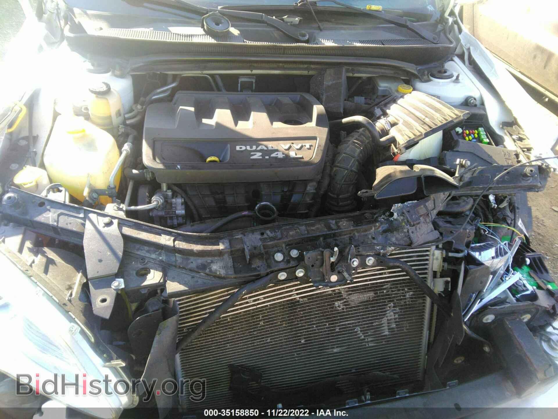 2011 CHRYSLER 200 - VIN: 1C3BC4FB3BN515570 - Фото 10
