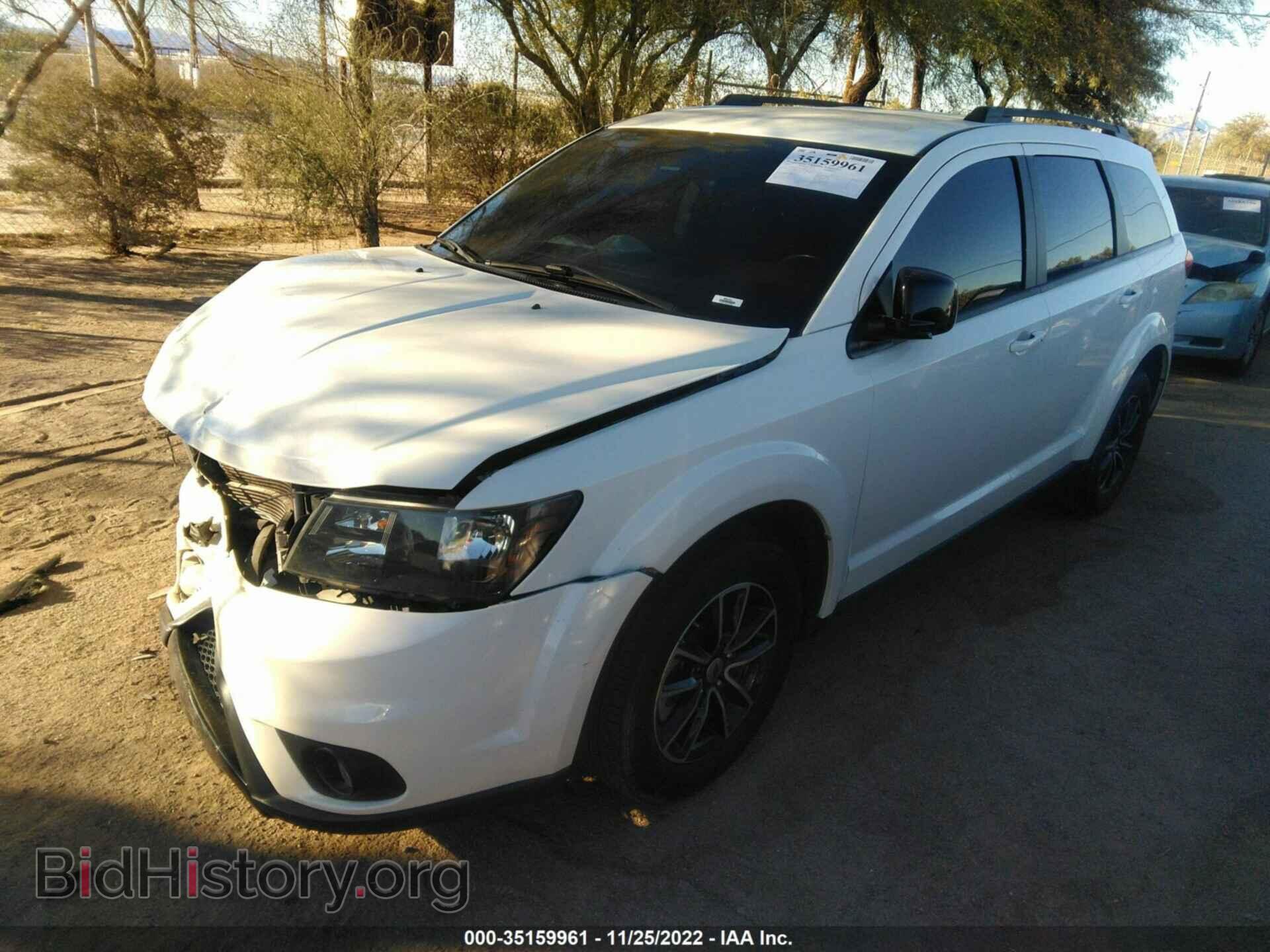 2018 DODGE JOURNEY - VIN: 3C4PDCBG3JT522107 - Фото 2