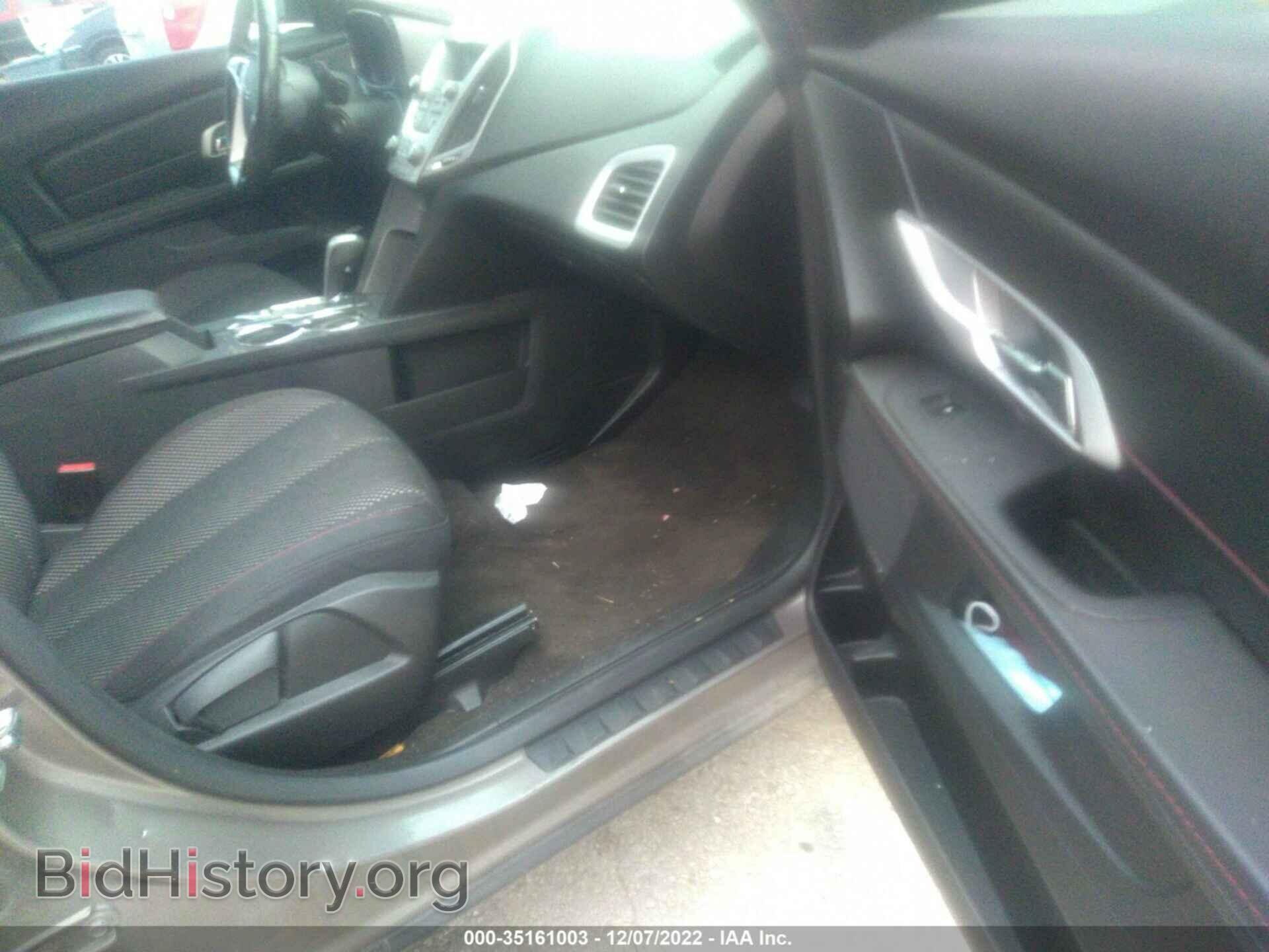 2011 GMC TERRAIN - VIN: 2CTALSEC7B6466923 - Photo 4