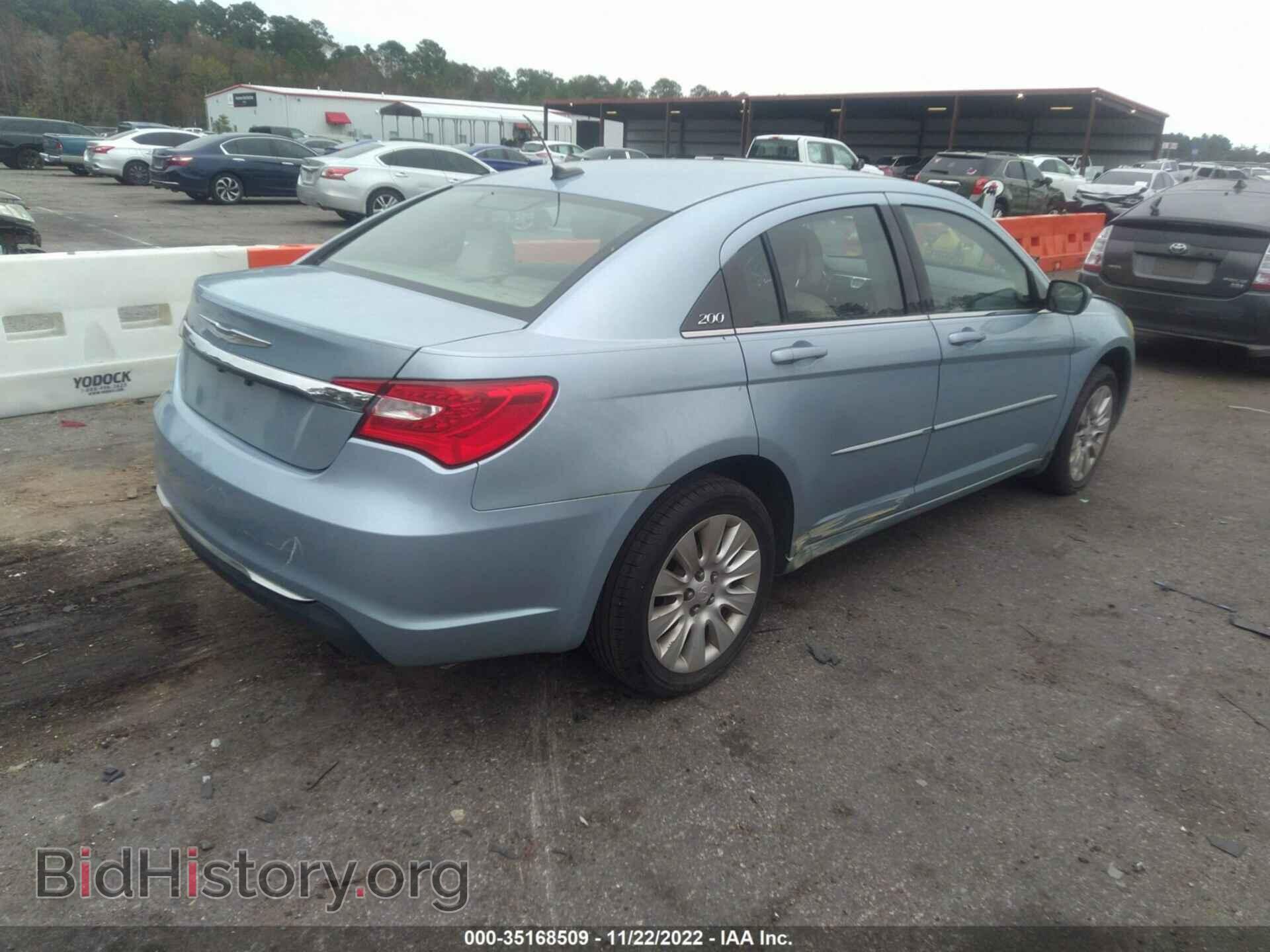 2013 CHRYSLER 200 - VIN: 1C3CCBAB9DN636171 - Photo 4