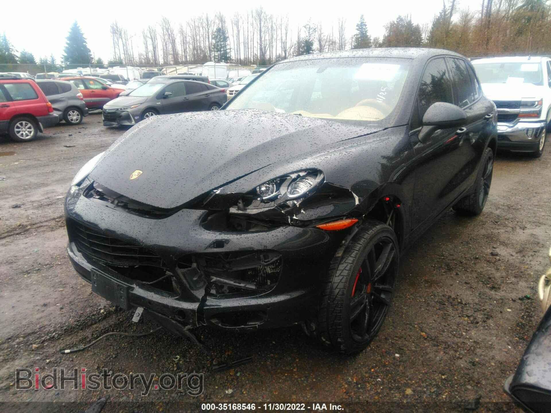 2011 PORSCHE CAYENNE - VIN: WP1AC2A28BLA85743 - Фото 2