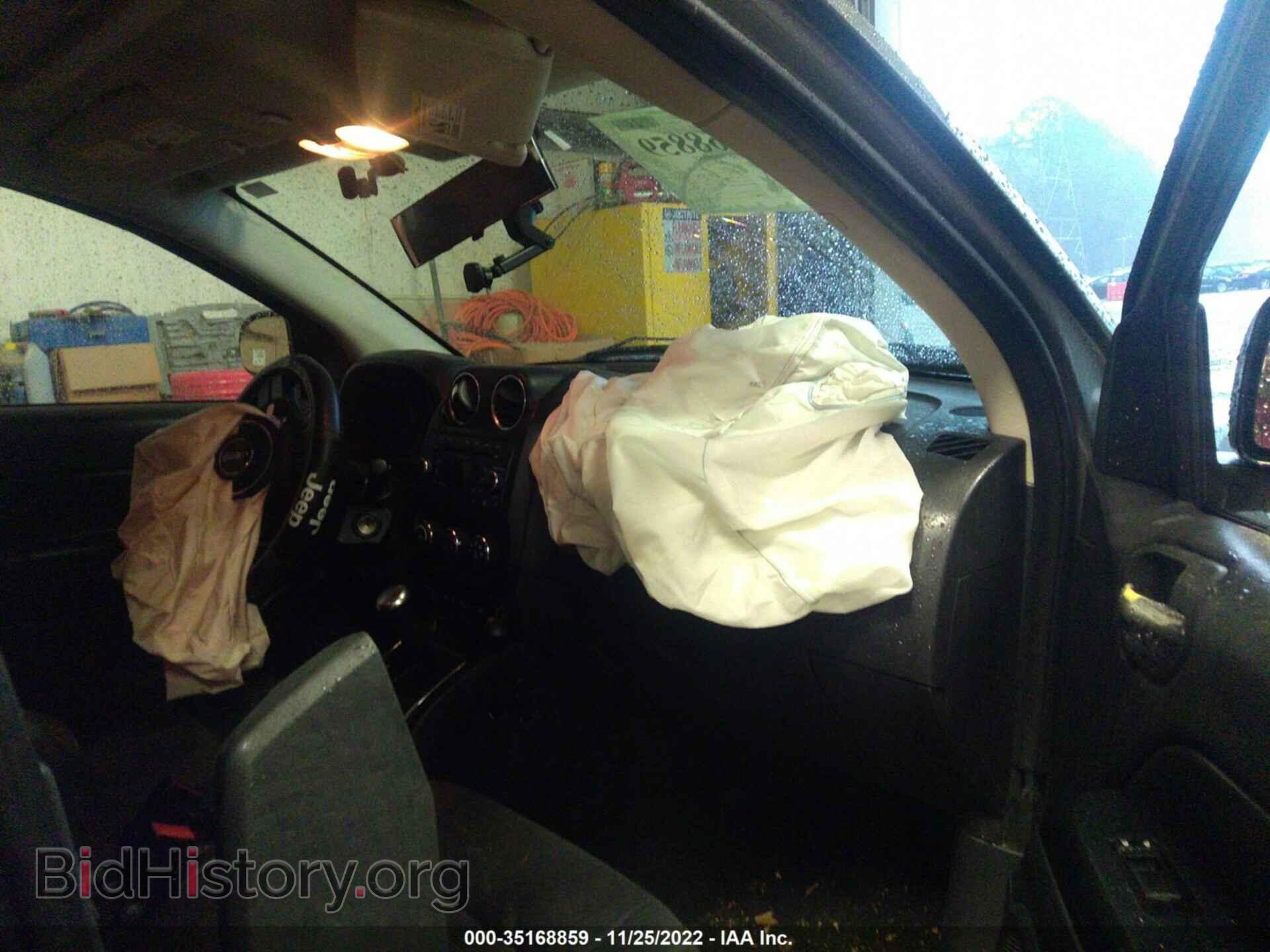2011 JEEP COMPASS - VIN: 1J4NF1FB2BD239350 - Photo 5