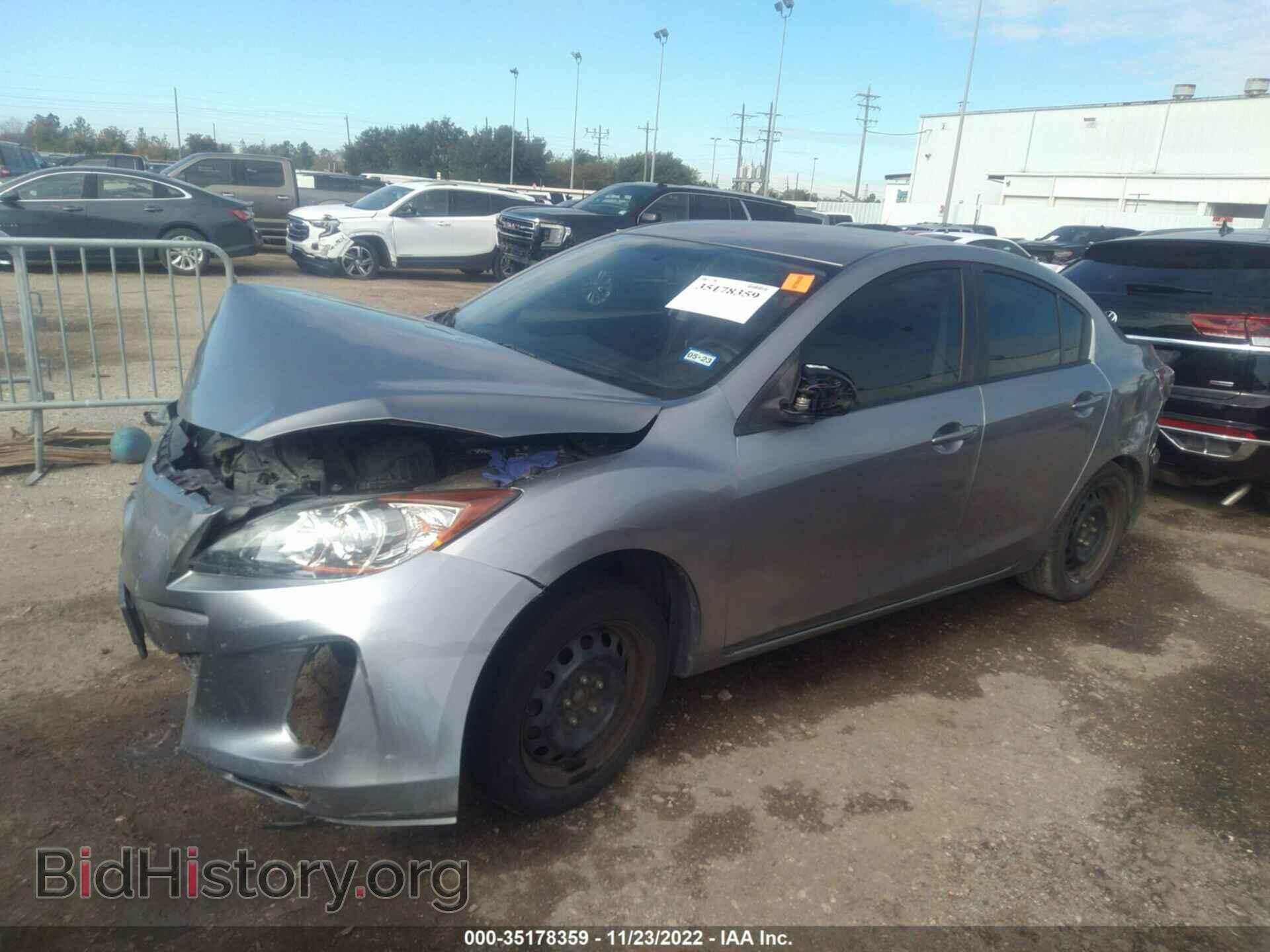 2012 MAZDA MAZDA3 - VIN: JM1BL1UF2C1551243 - Фото 2