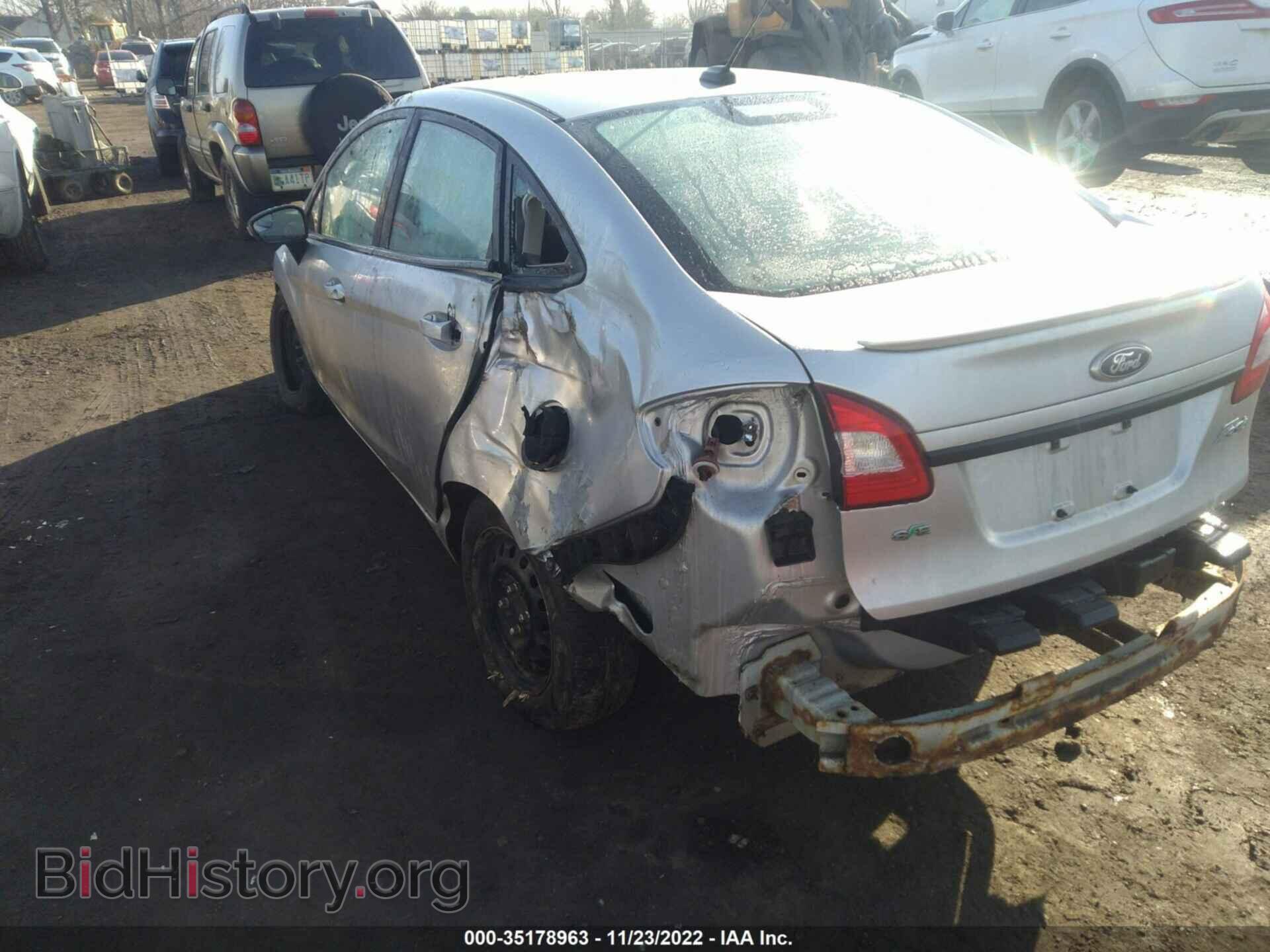 2013 FORD FIESTA - VIN: 3FADP4BJ2DM107635 - Фото 3