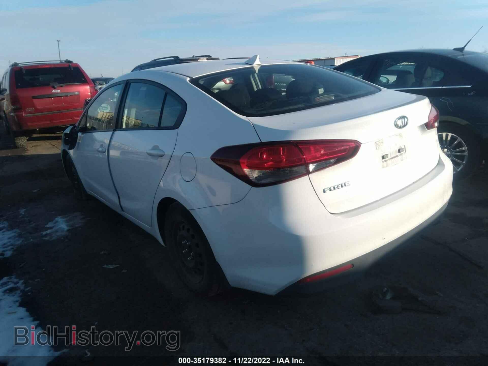 2017 KIA FORTE - VIN: 3KPFK4A74HE069946 - Фото 3