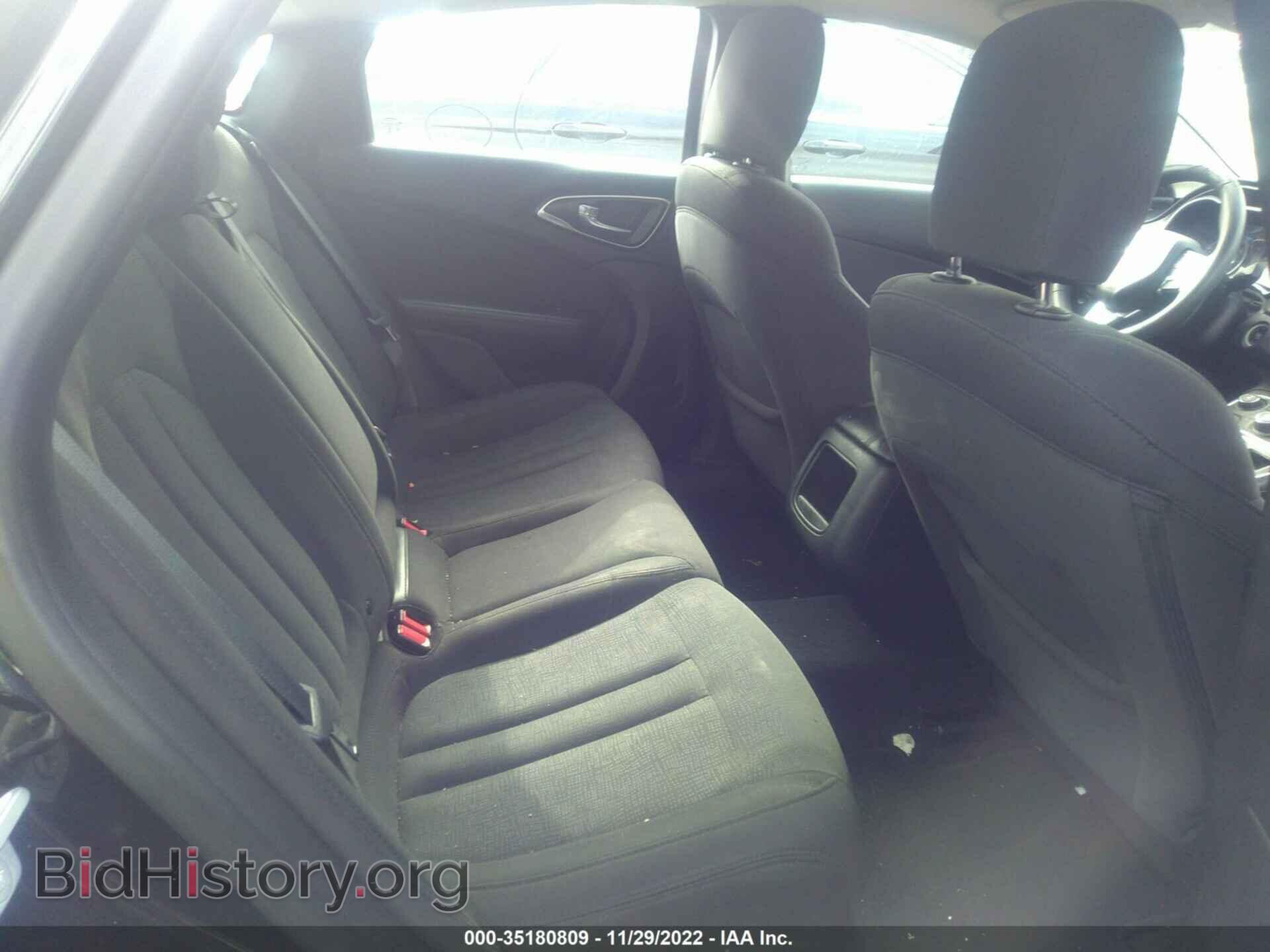 2016 CHRYSLER 200 - VIN: 1C3CCCAB5GN104409 - Photo 8